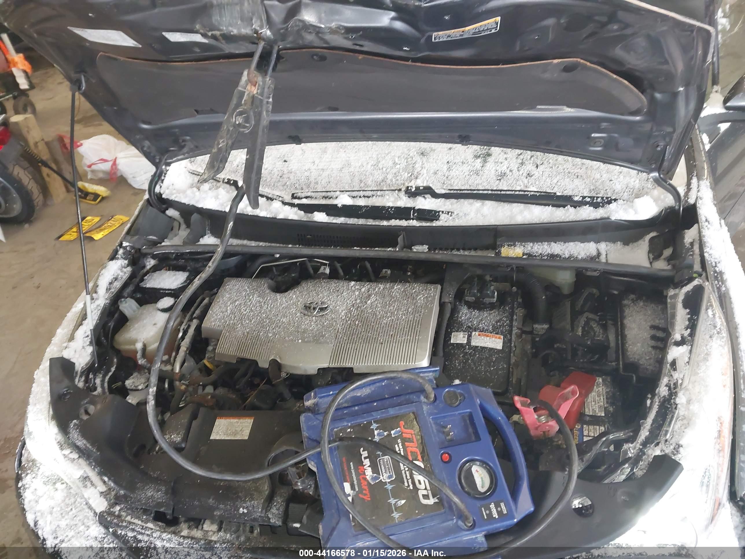 TOYOTA PRIUS image 10