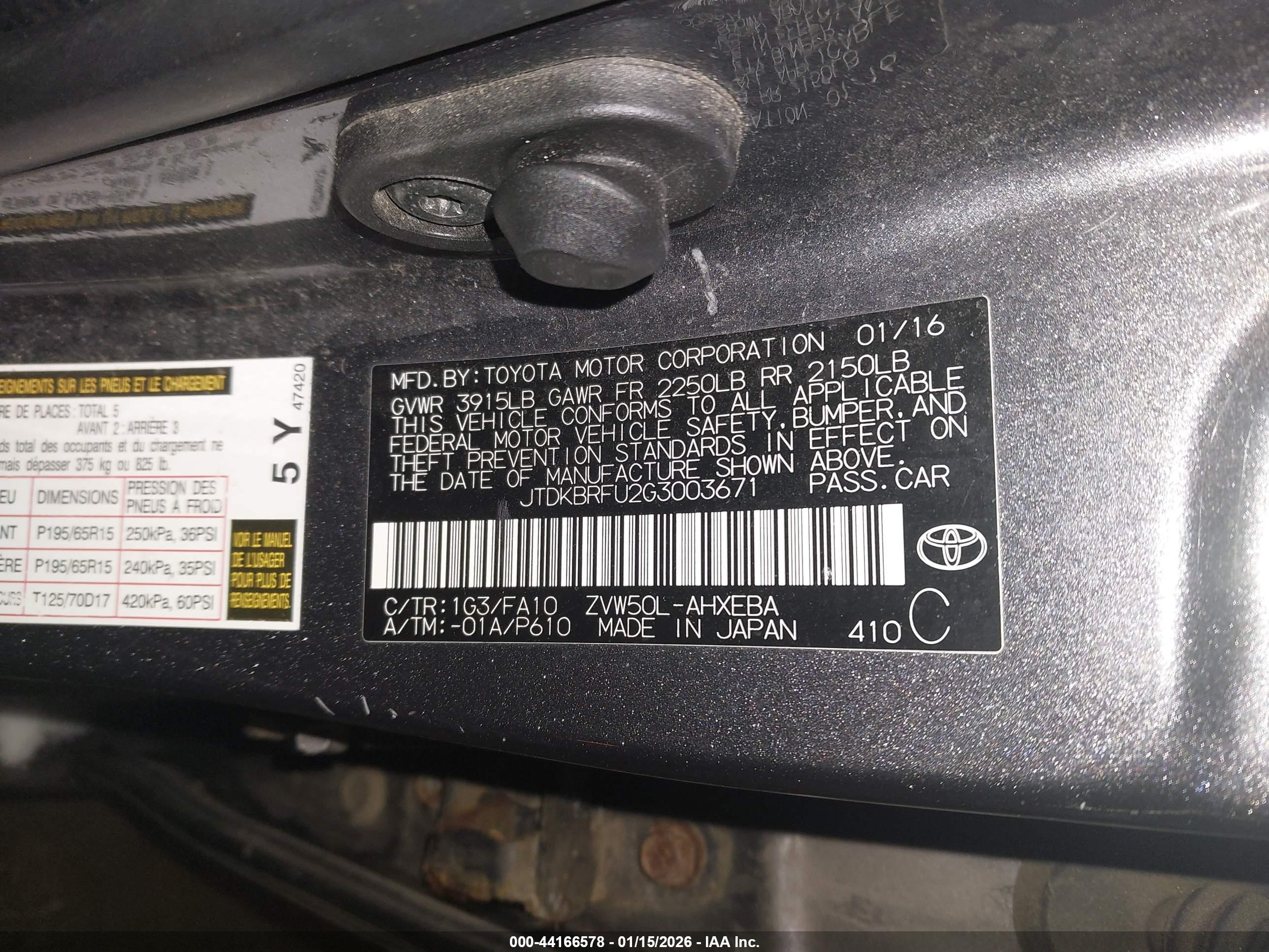 TOYOTA PRIUS image 9