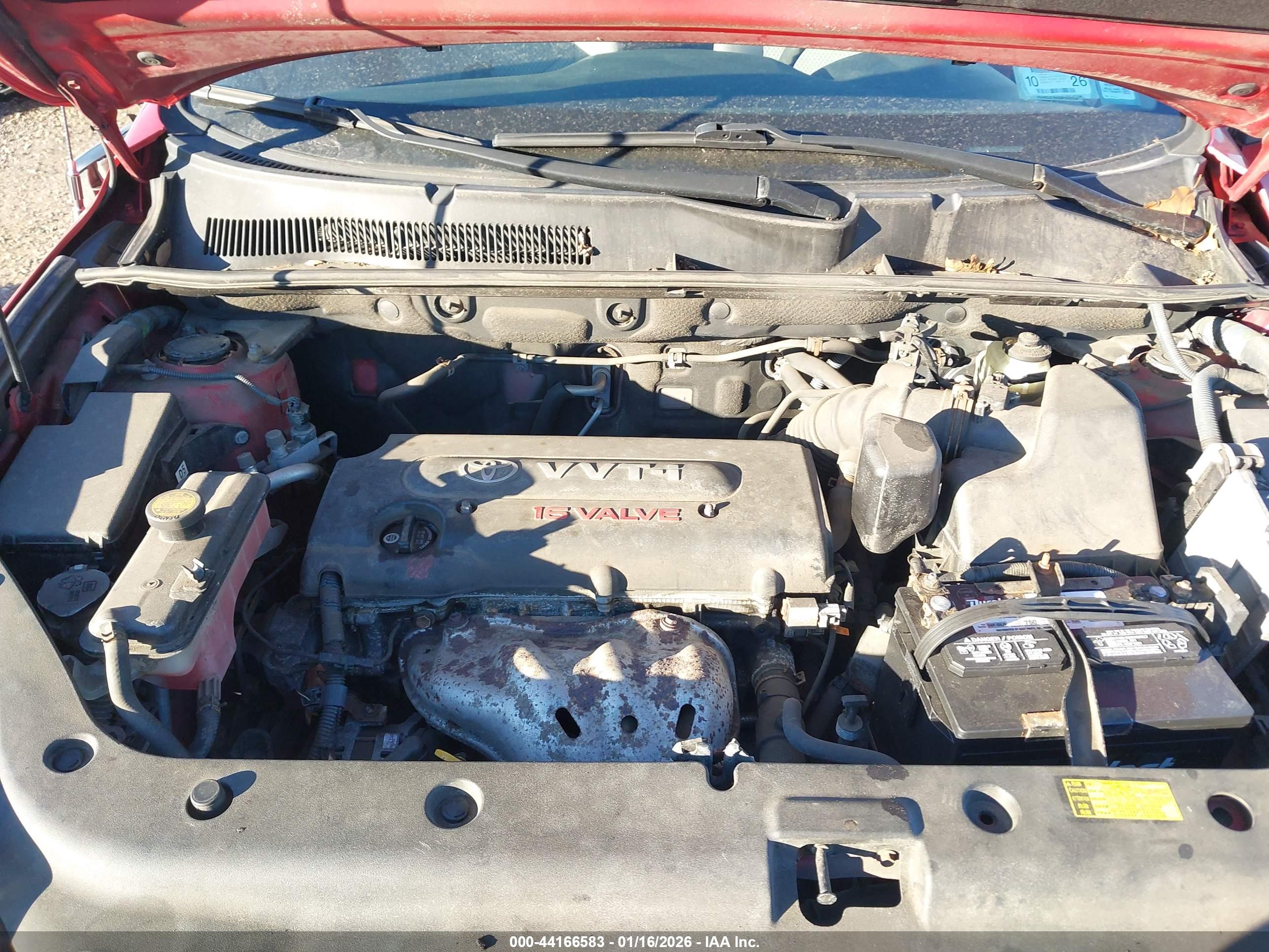 TOYOTA RAV4 image 10