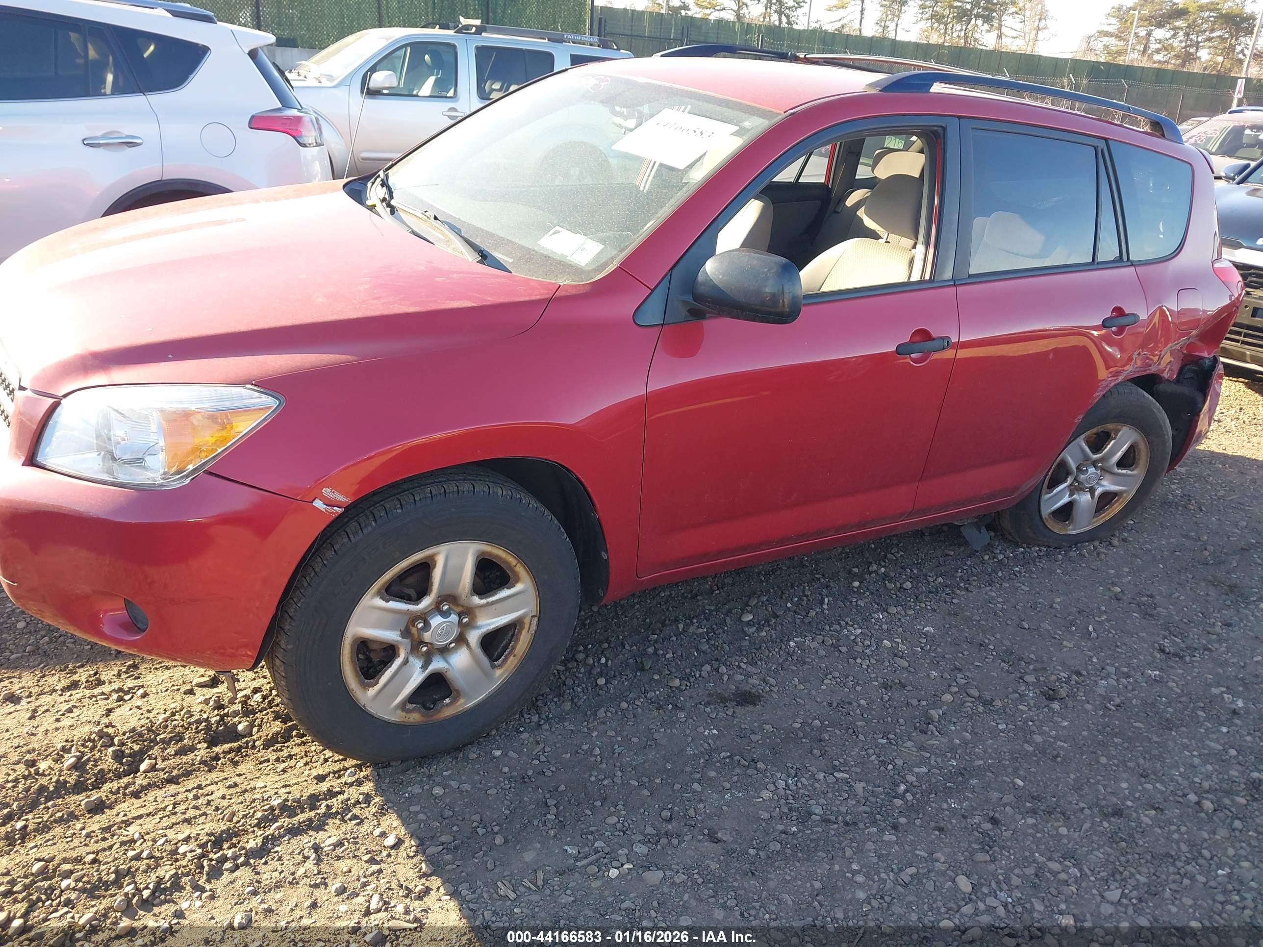 TOYOTA RAV4 image 6