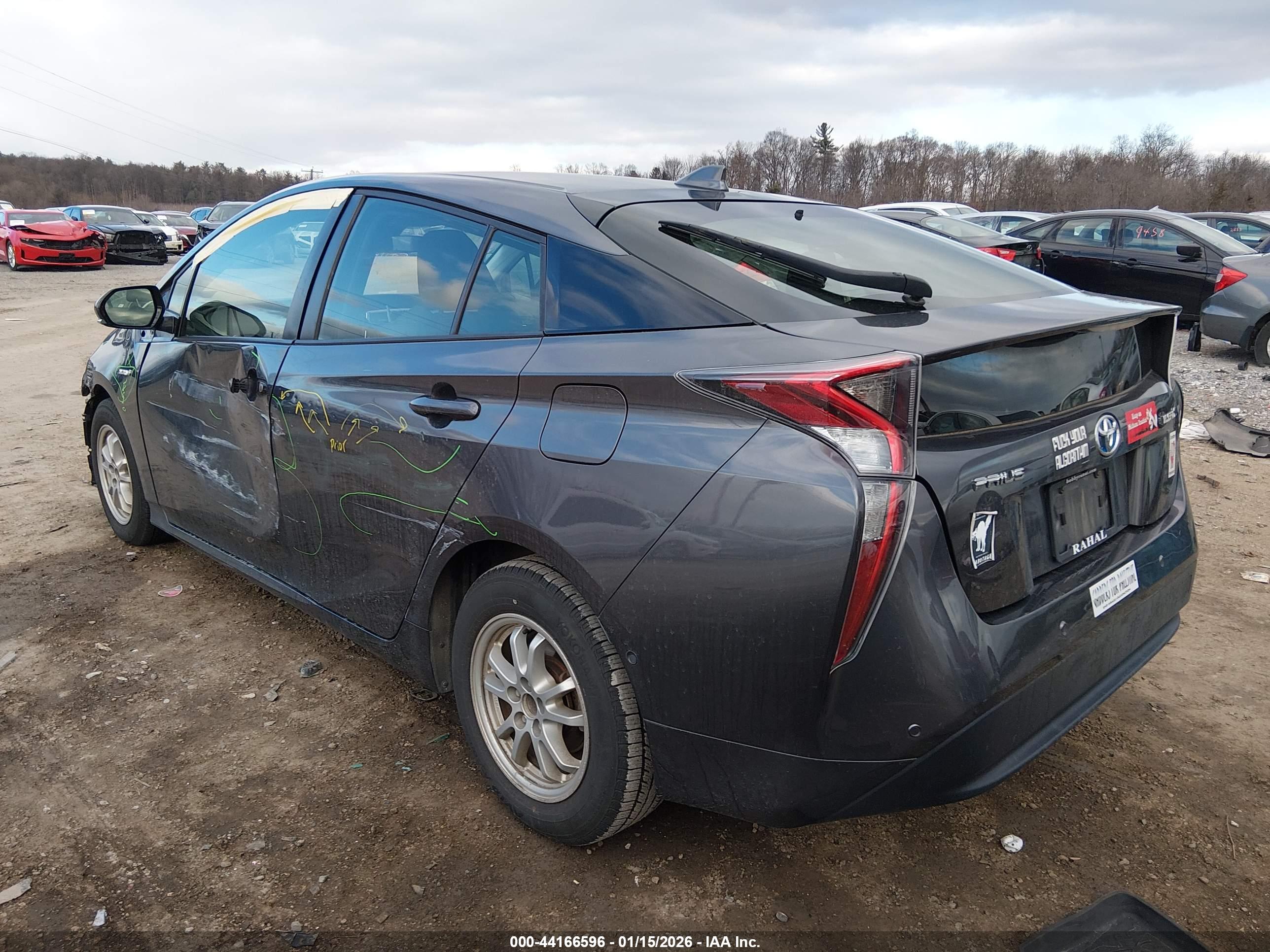 TOYOTA PRIUS image 3