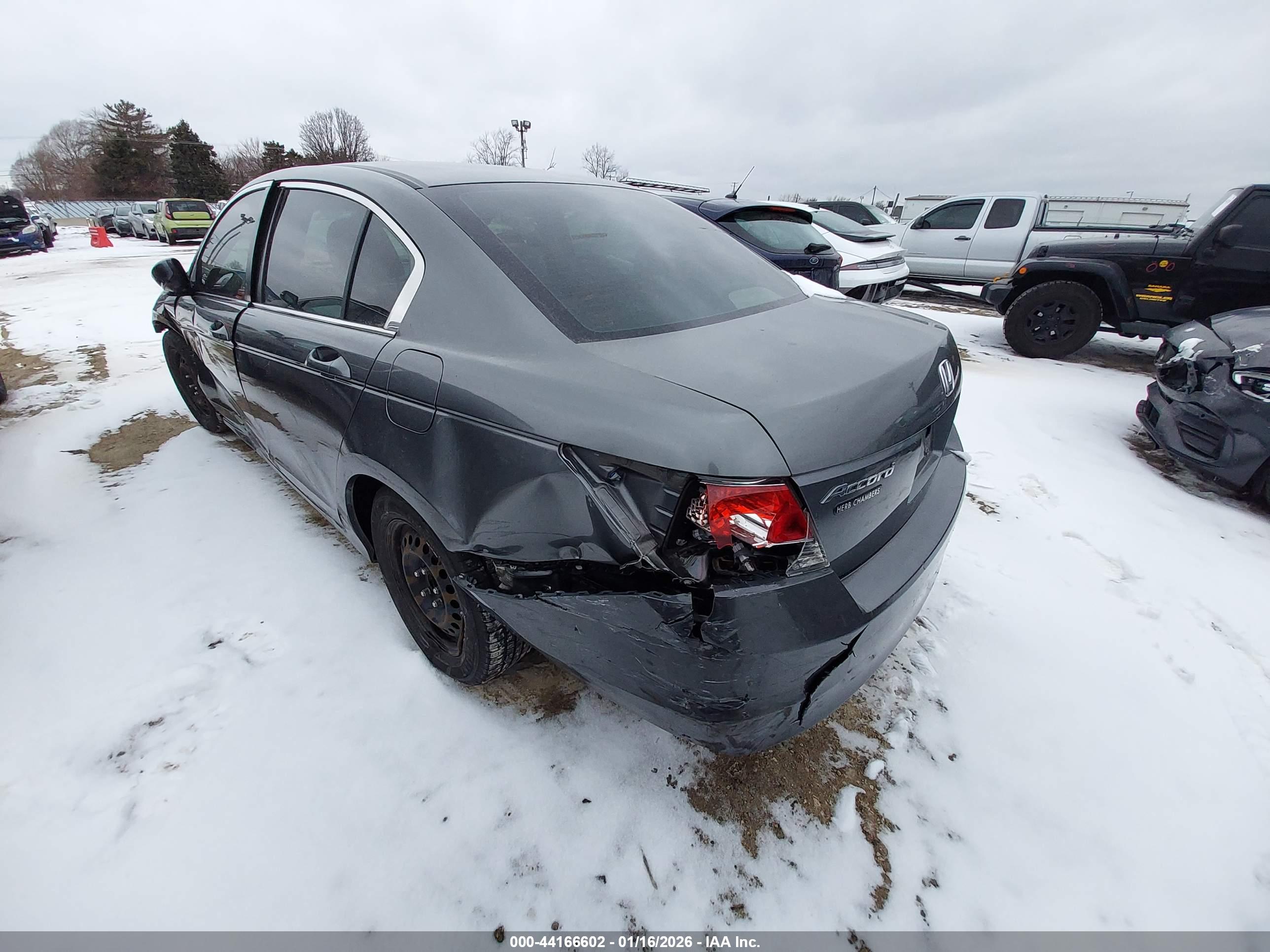 HONDA ACCORD image 3