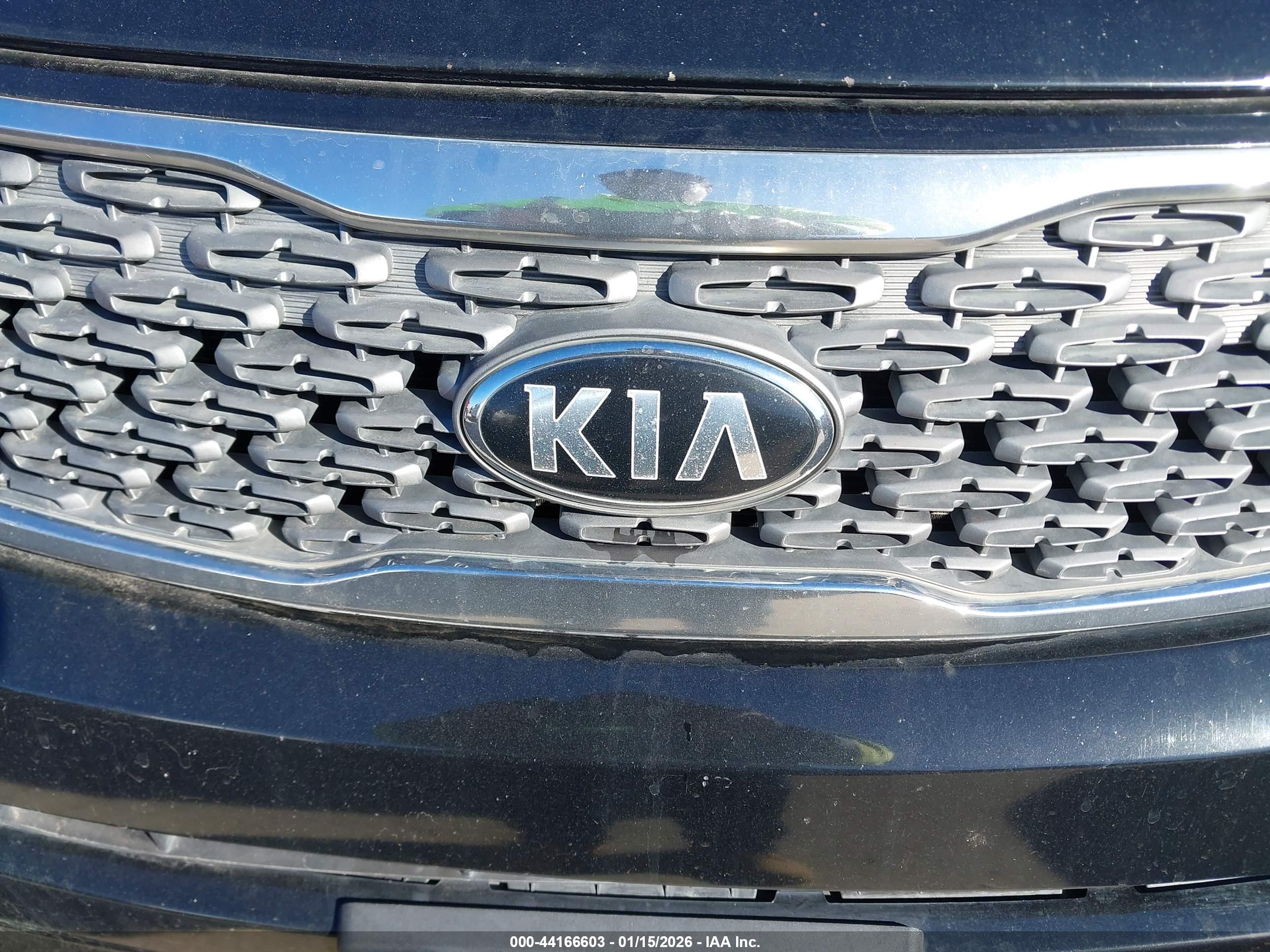 KIA SORENTO image 6