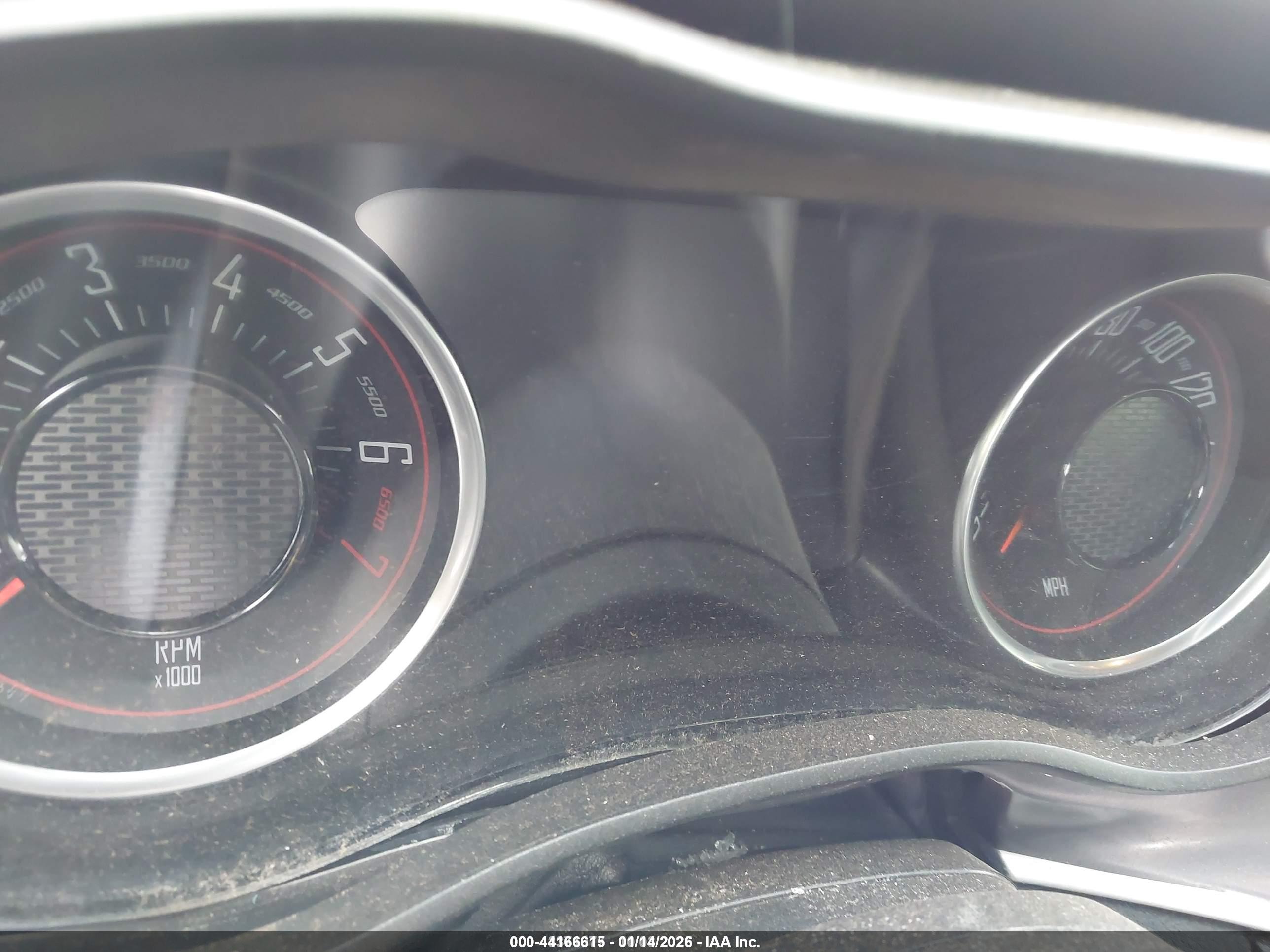 DODGE CHALLENGER image 7