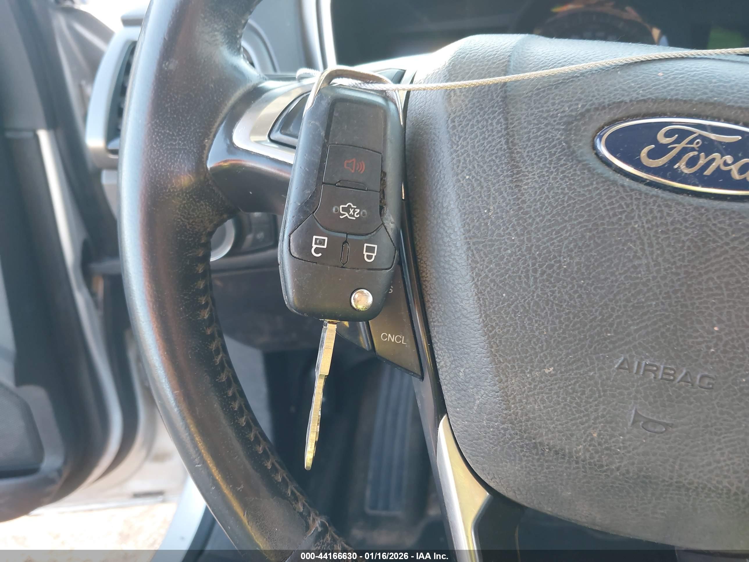 FORD FUSION image 11