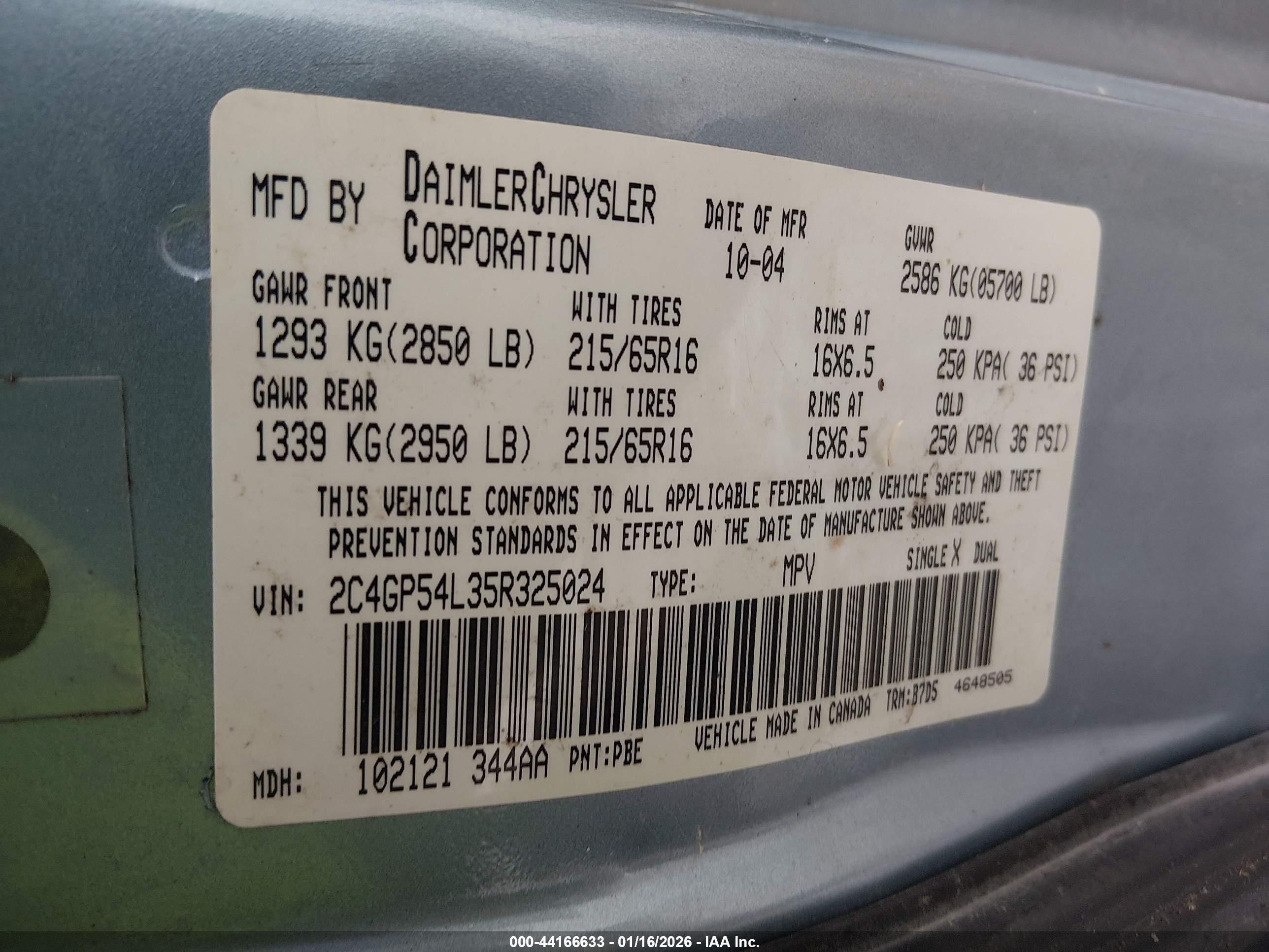 CHRYSLER TOWN image 9