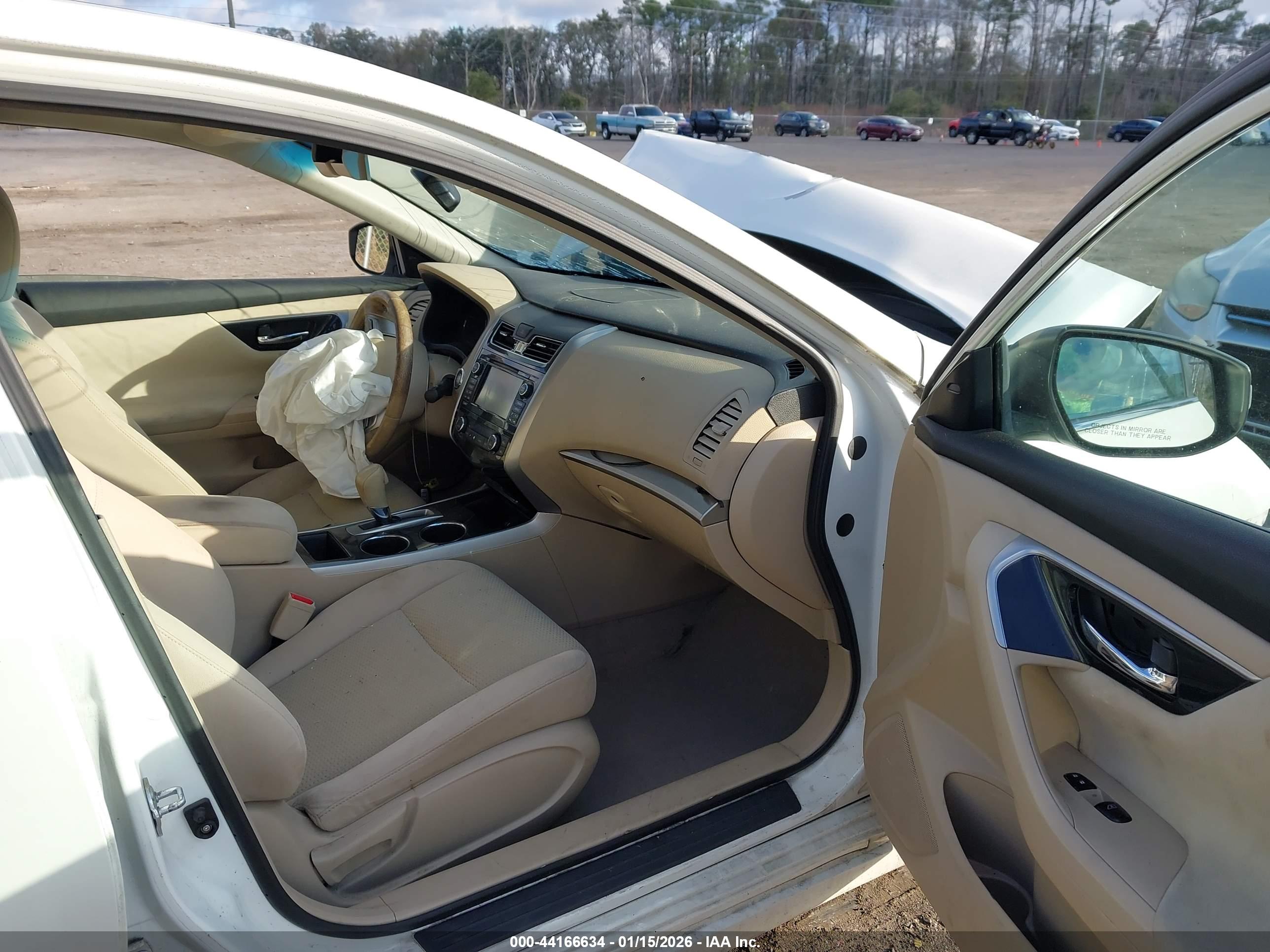 NISSAN ALTIMA image 5