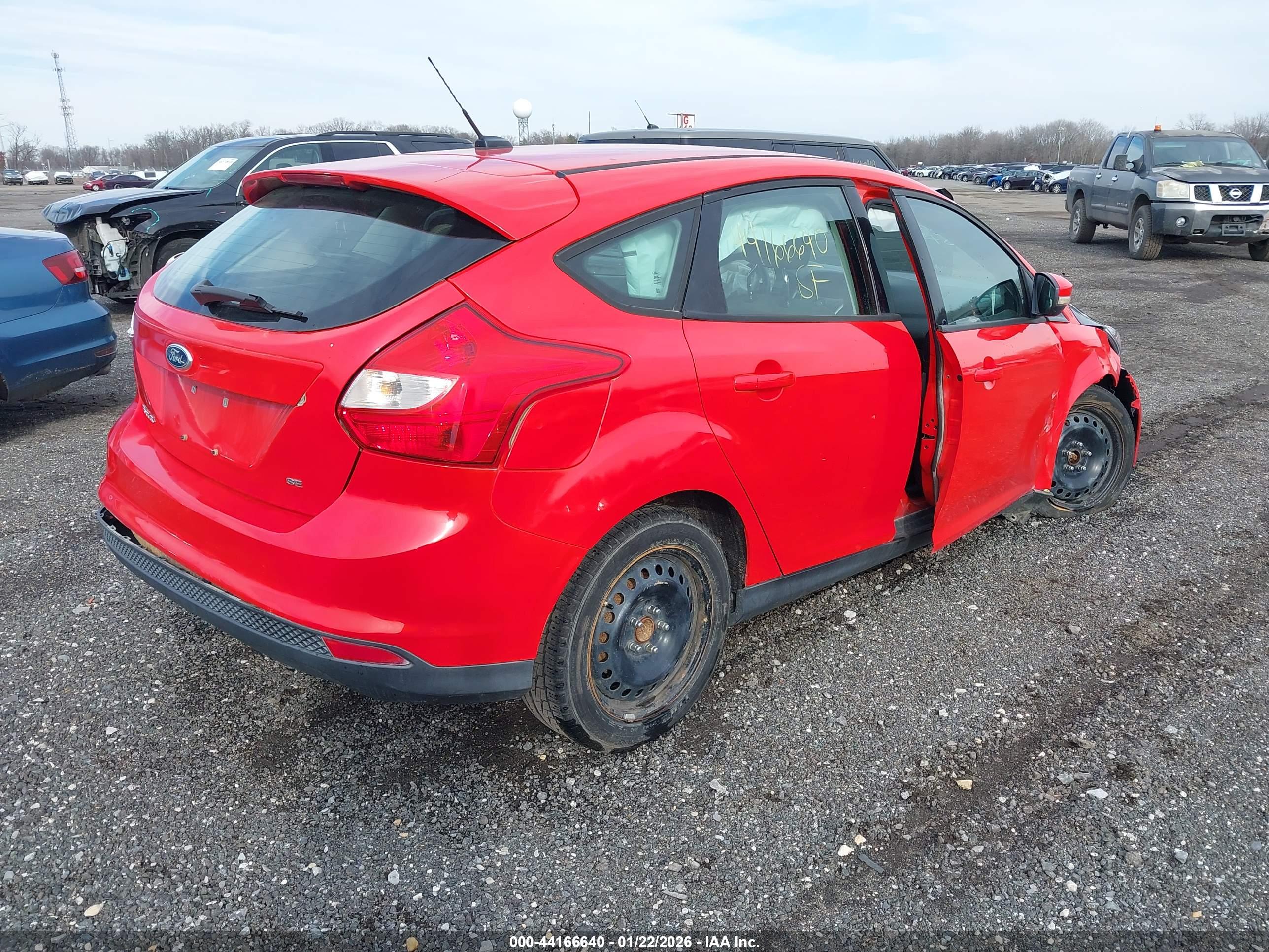 FORD FOCUS image 4