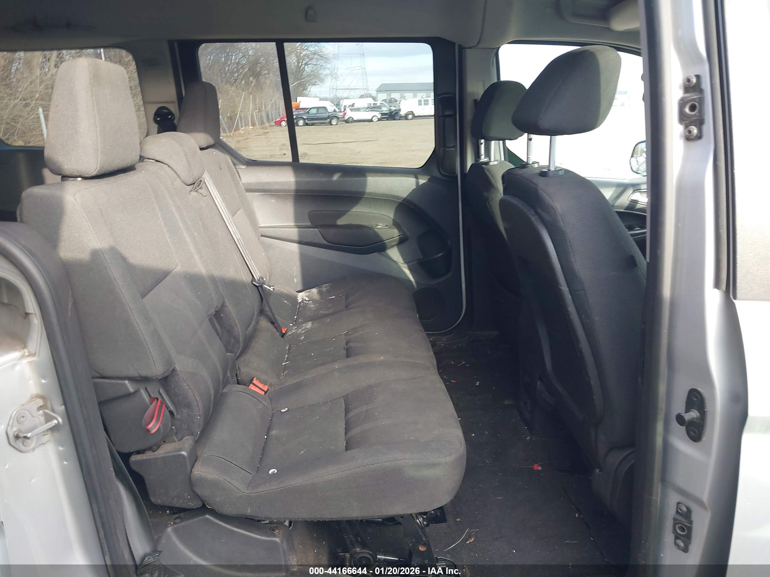 FORD TRANSIT image 8