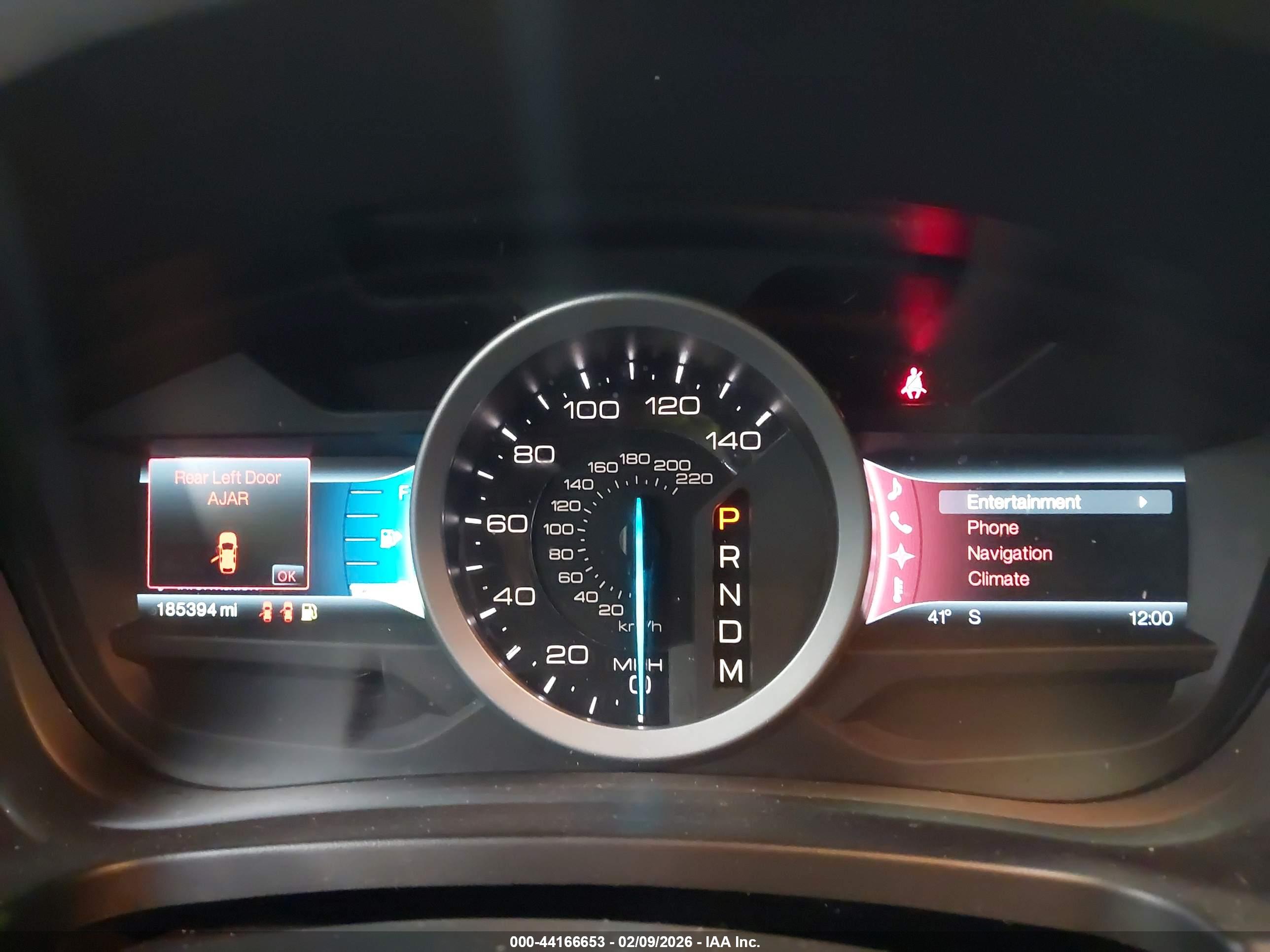 FORD EXPLORER image 7