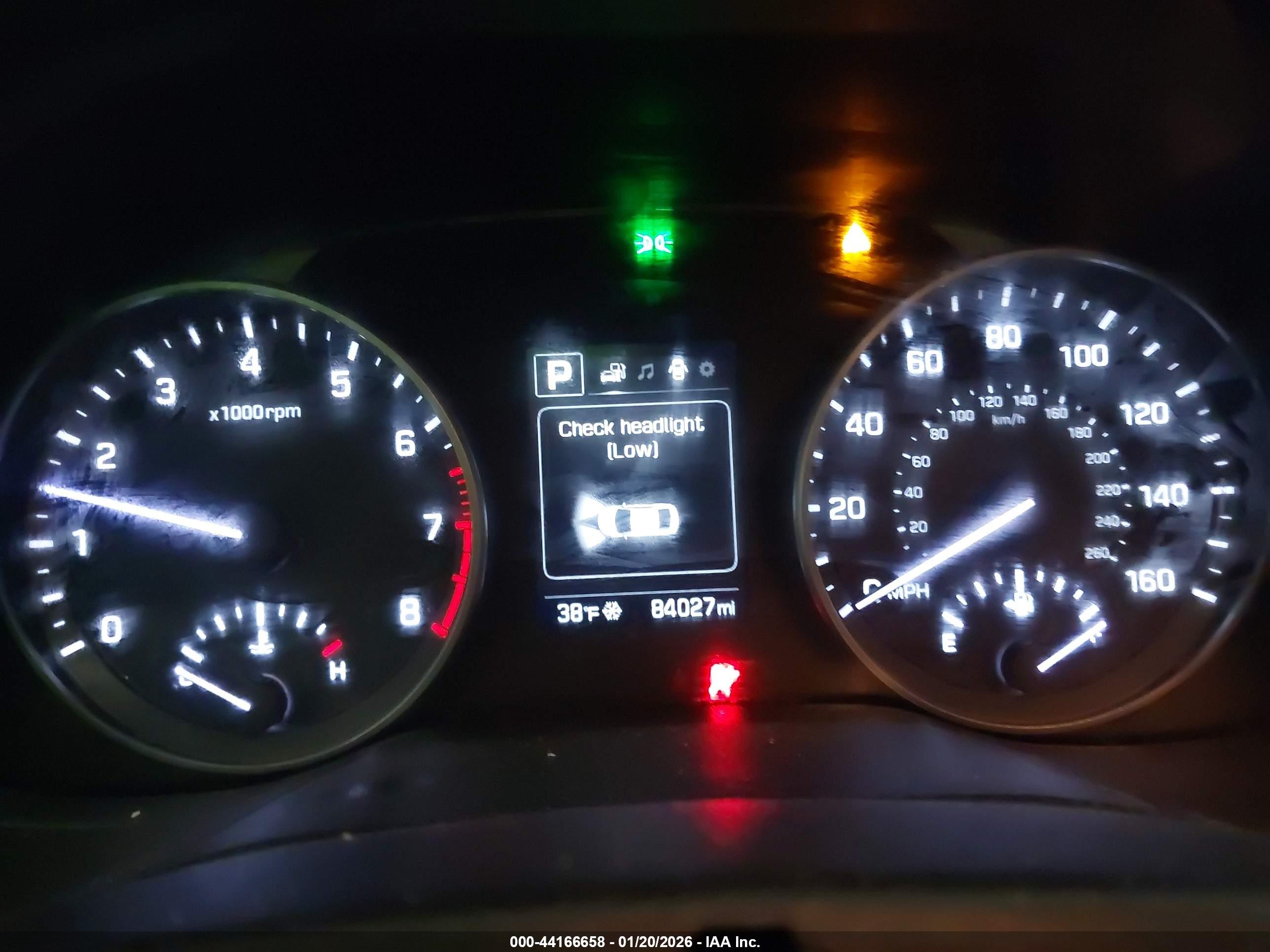 HYUNDAI ELANTRA image 7