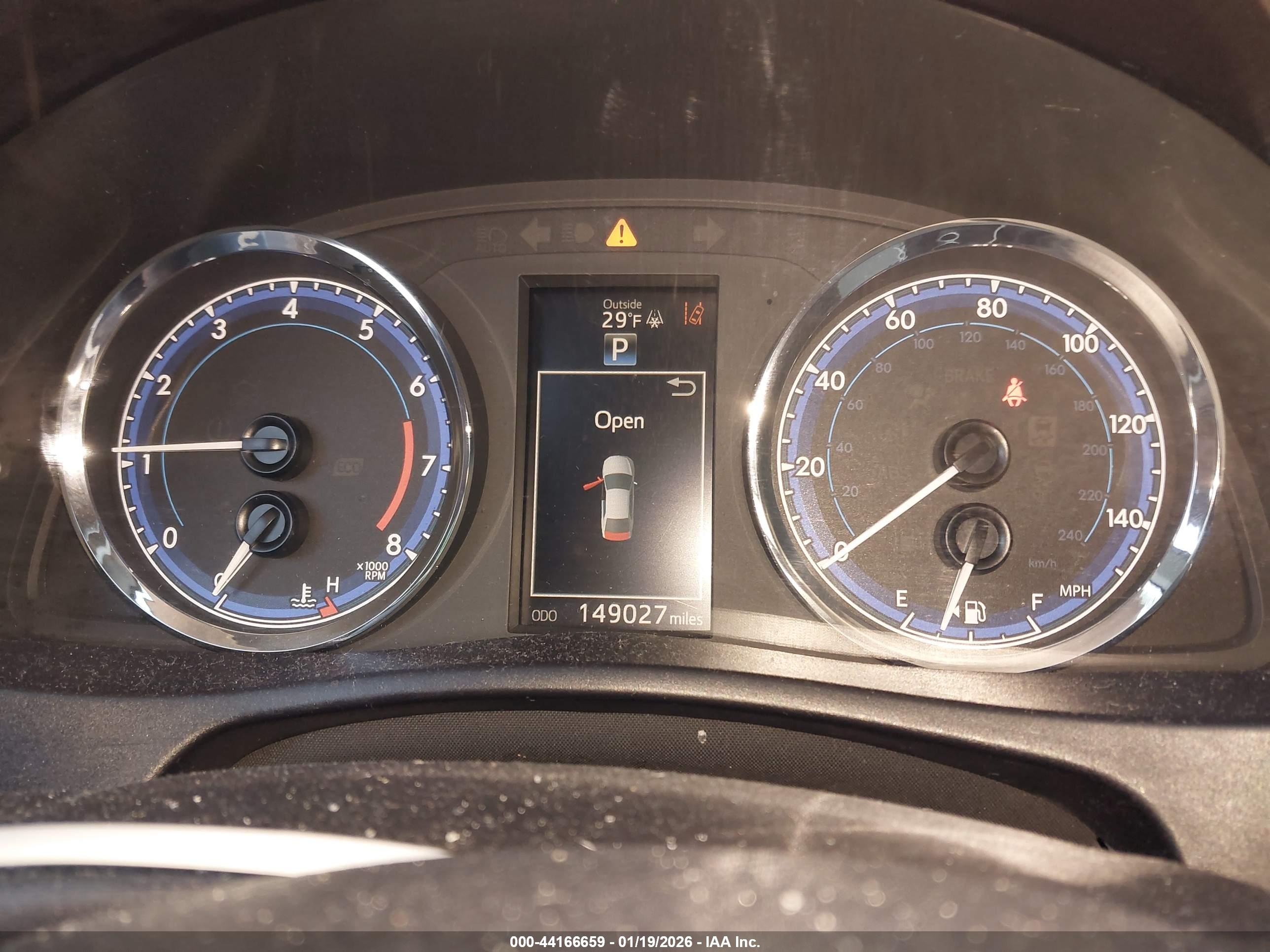 TOYOTA COROLLA image 7