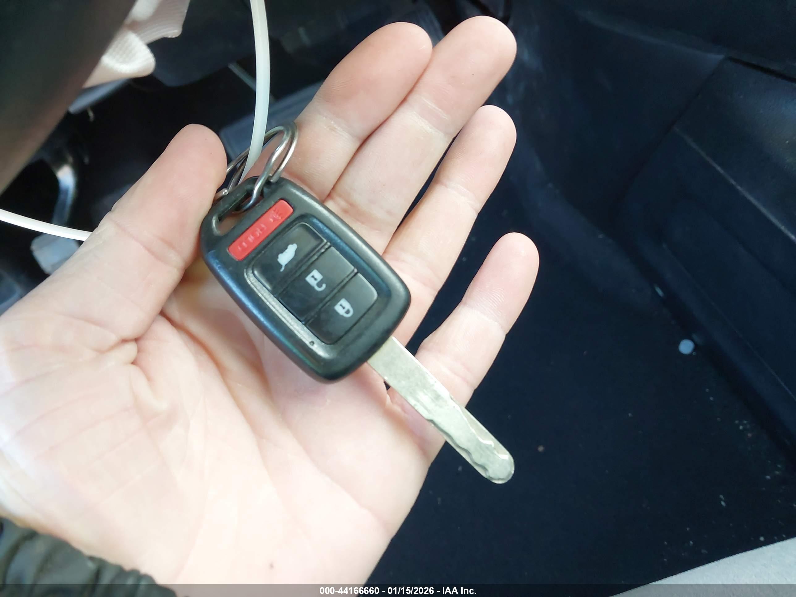 HONDA CR-V image 11