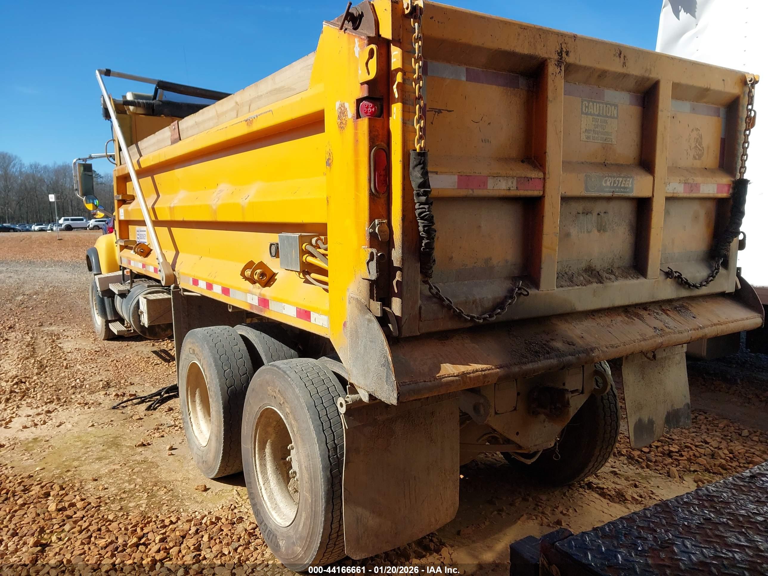 MACK 700 image 3