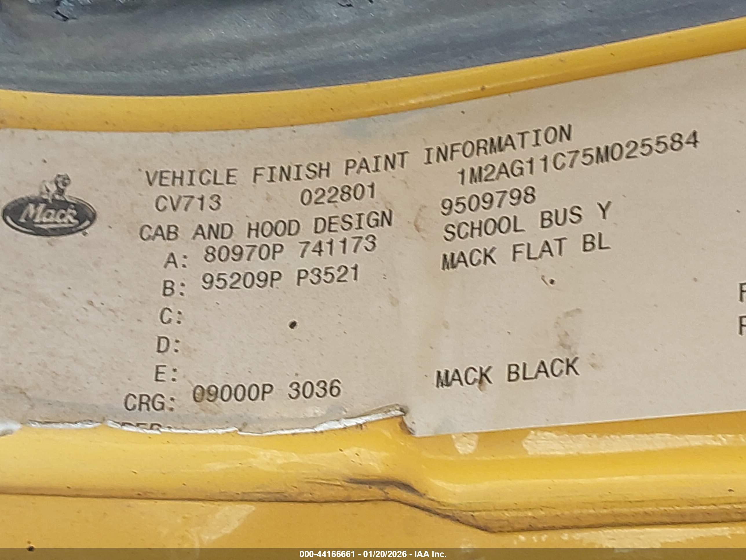 MACK 700 image 9