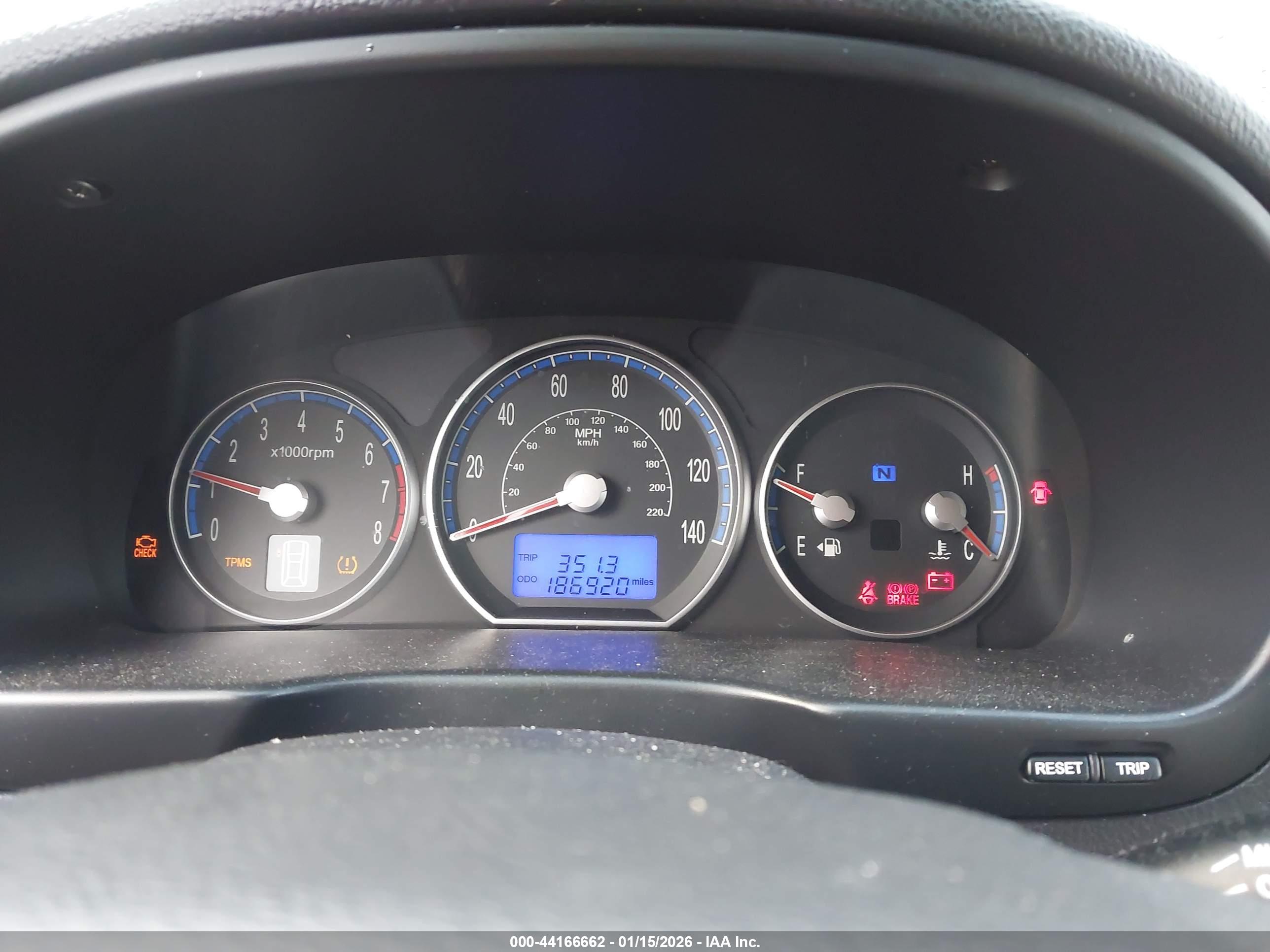 HYUNDAI SANTA image 7