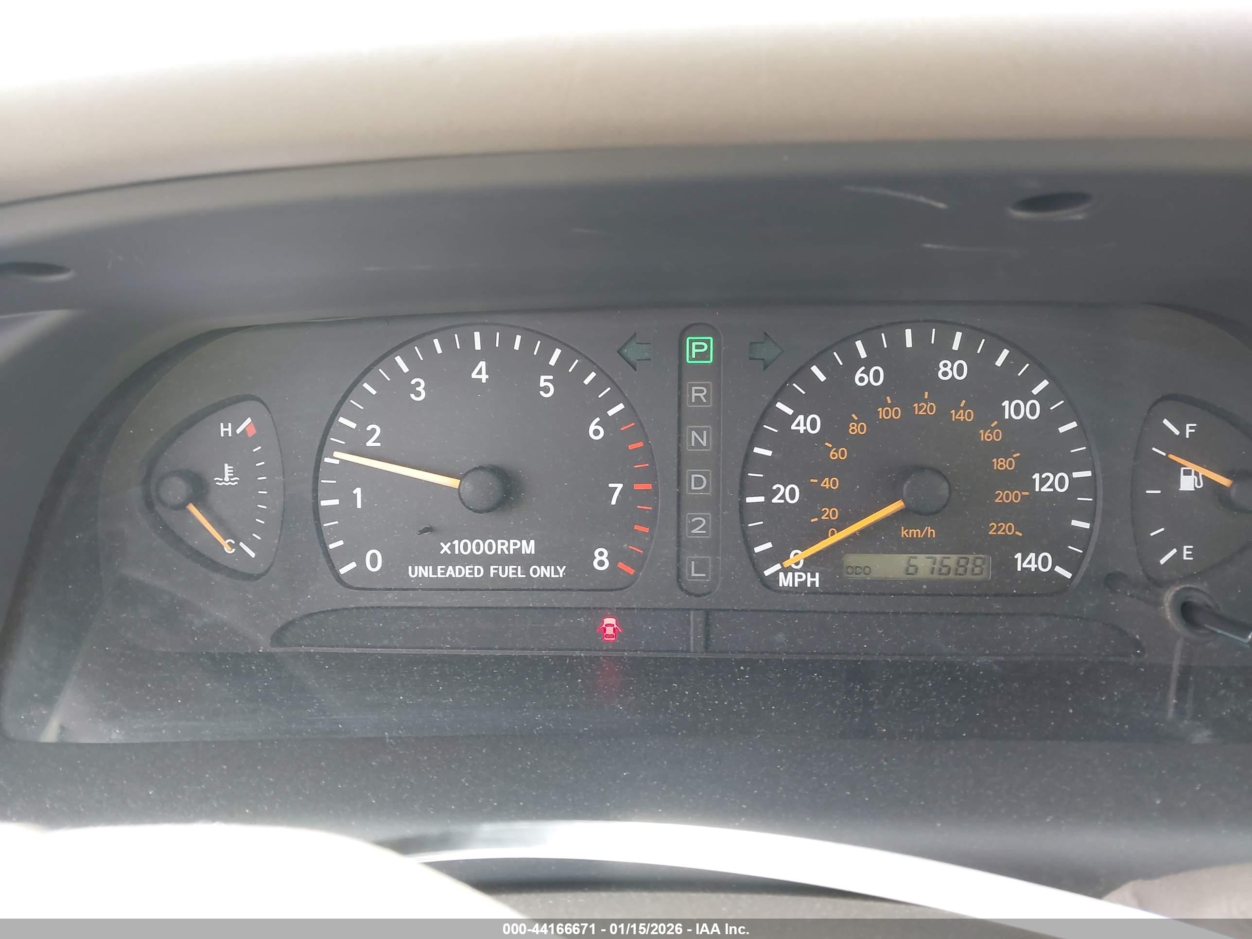TOYOTA AVALON image 7