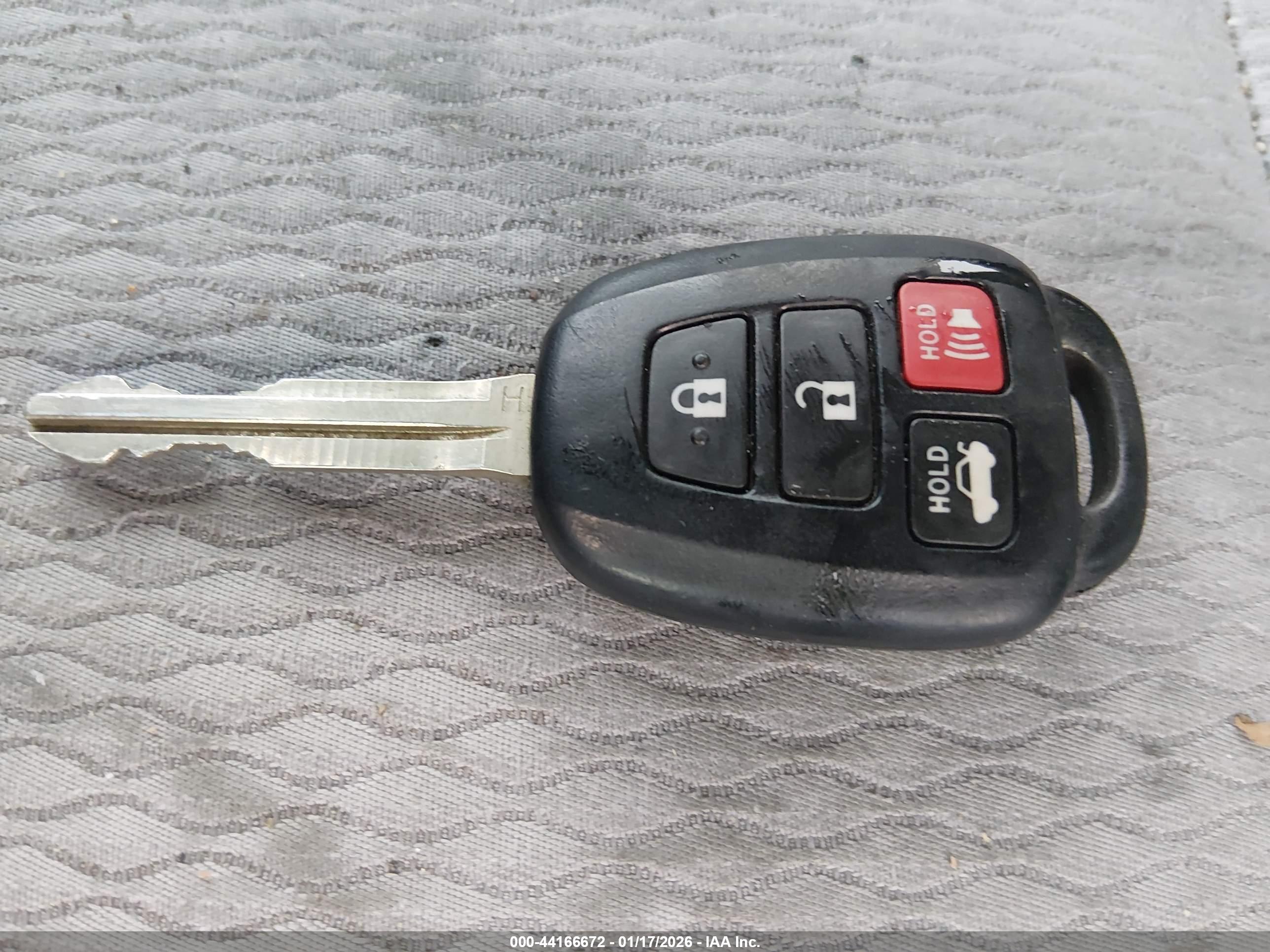 TOYOTA COROLLA image 11