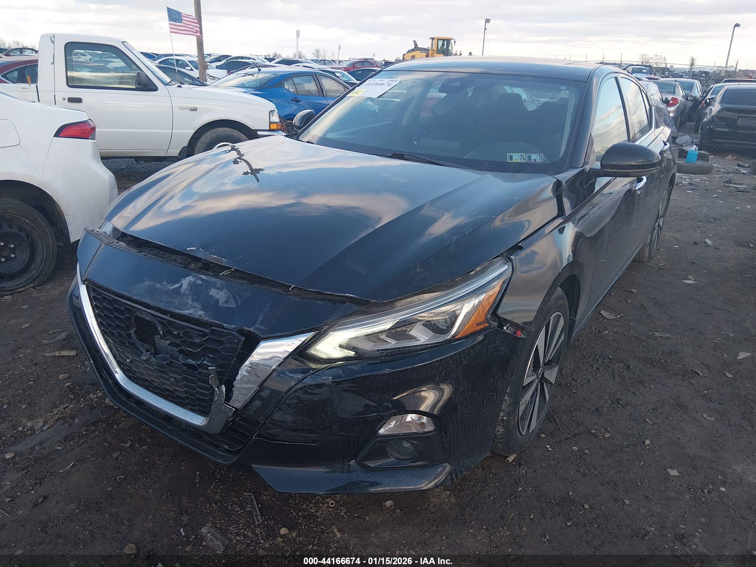 NISSAN ALTIMA image 6