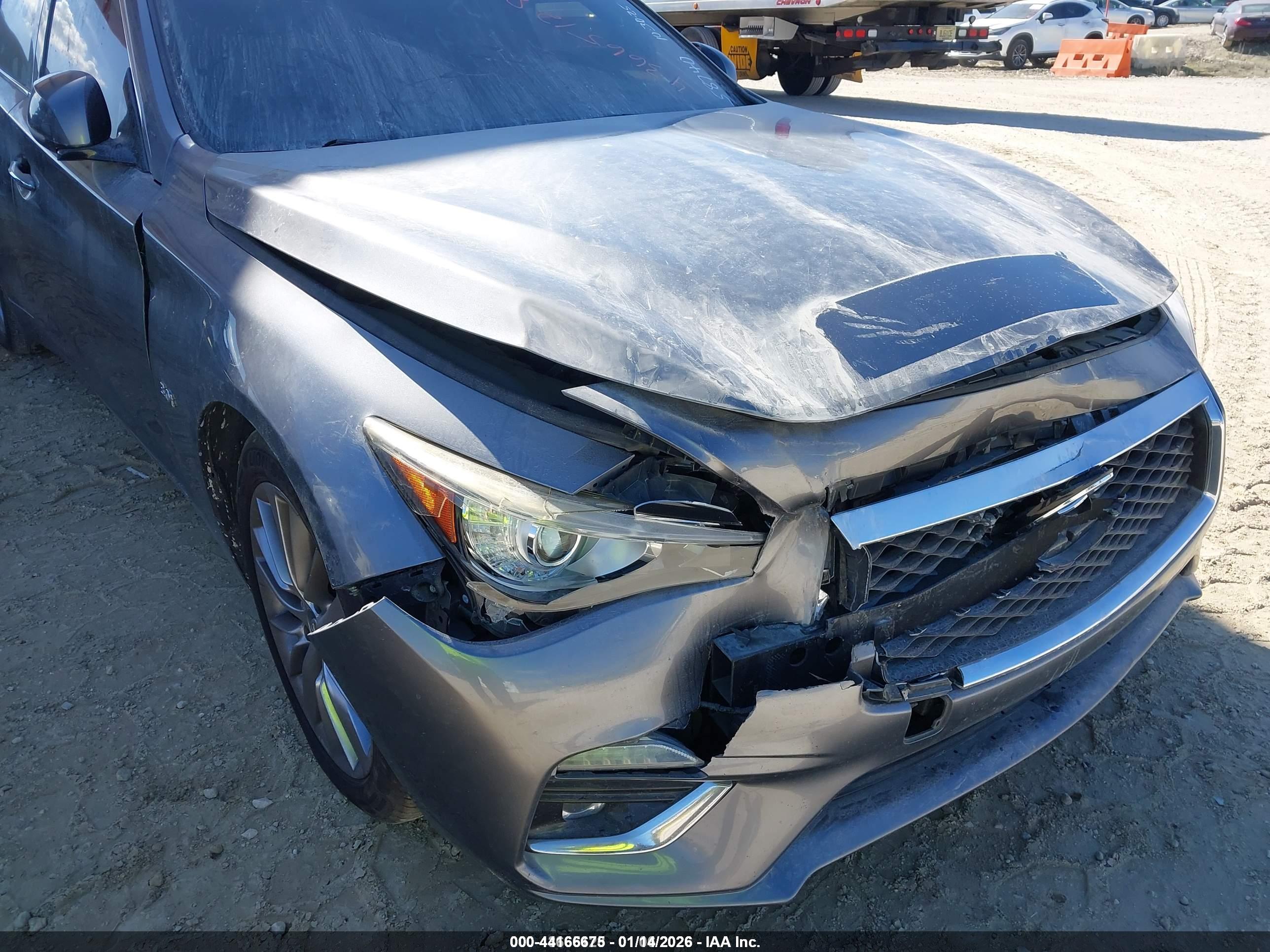 INFINITI Q50 image 6