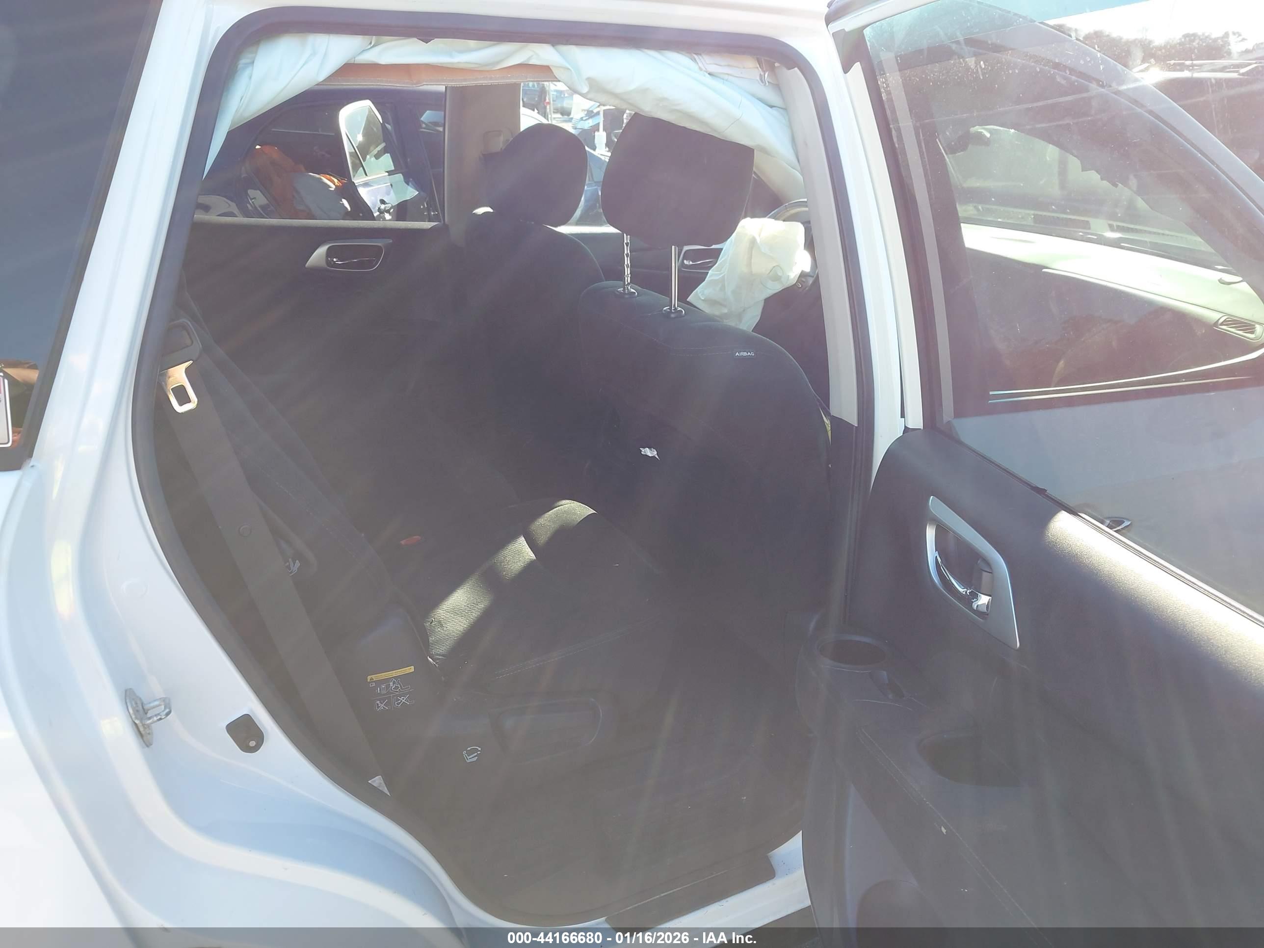 NISSAN PATHFINDER image 8