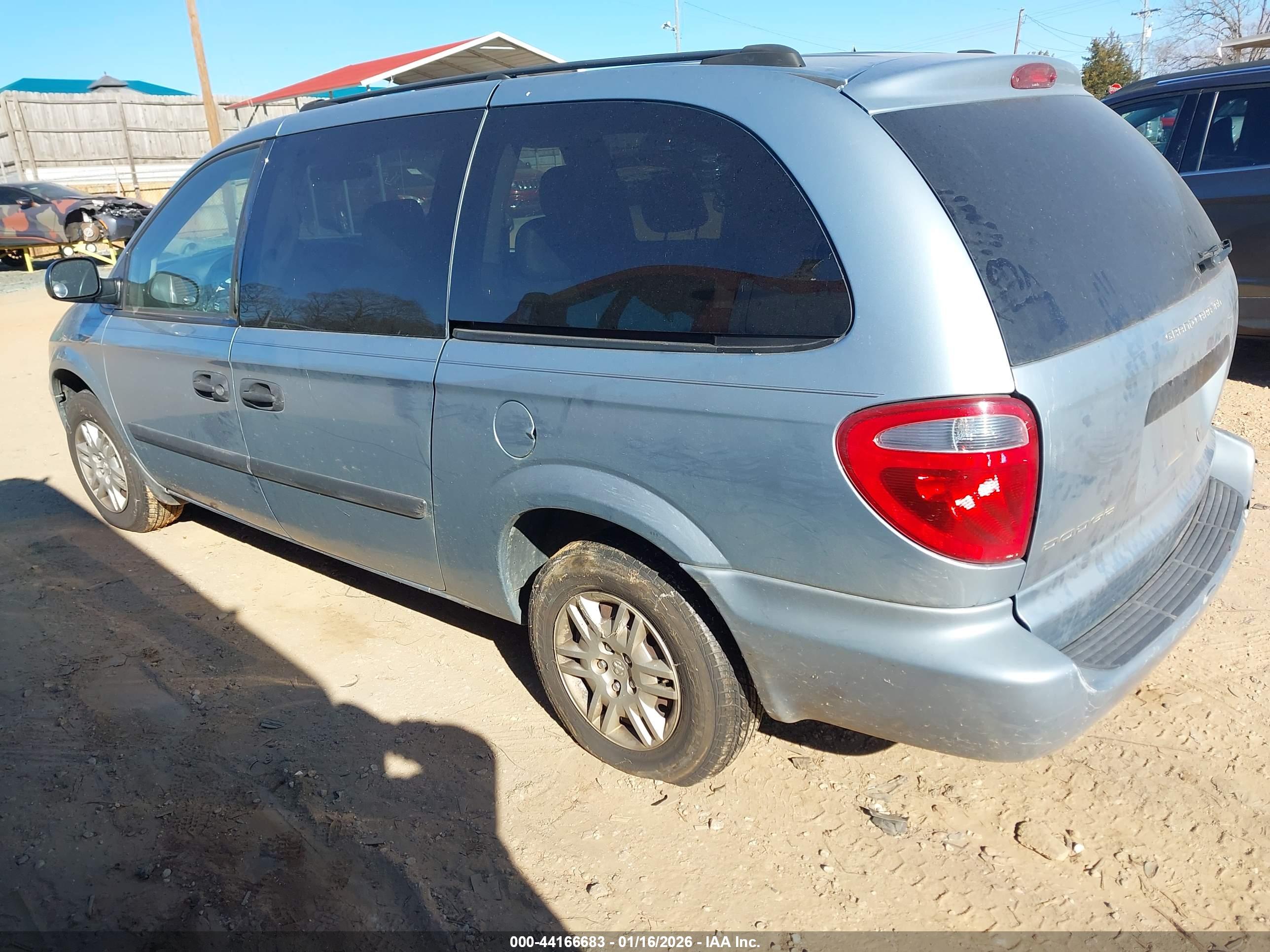 DODGE GRAND image 3