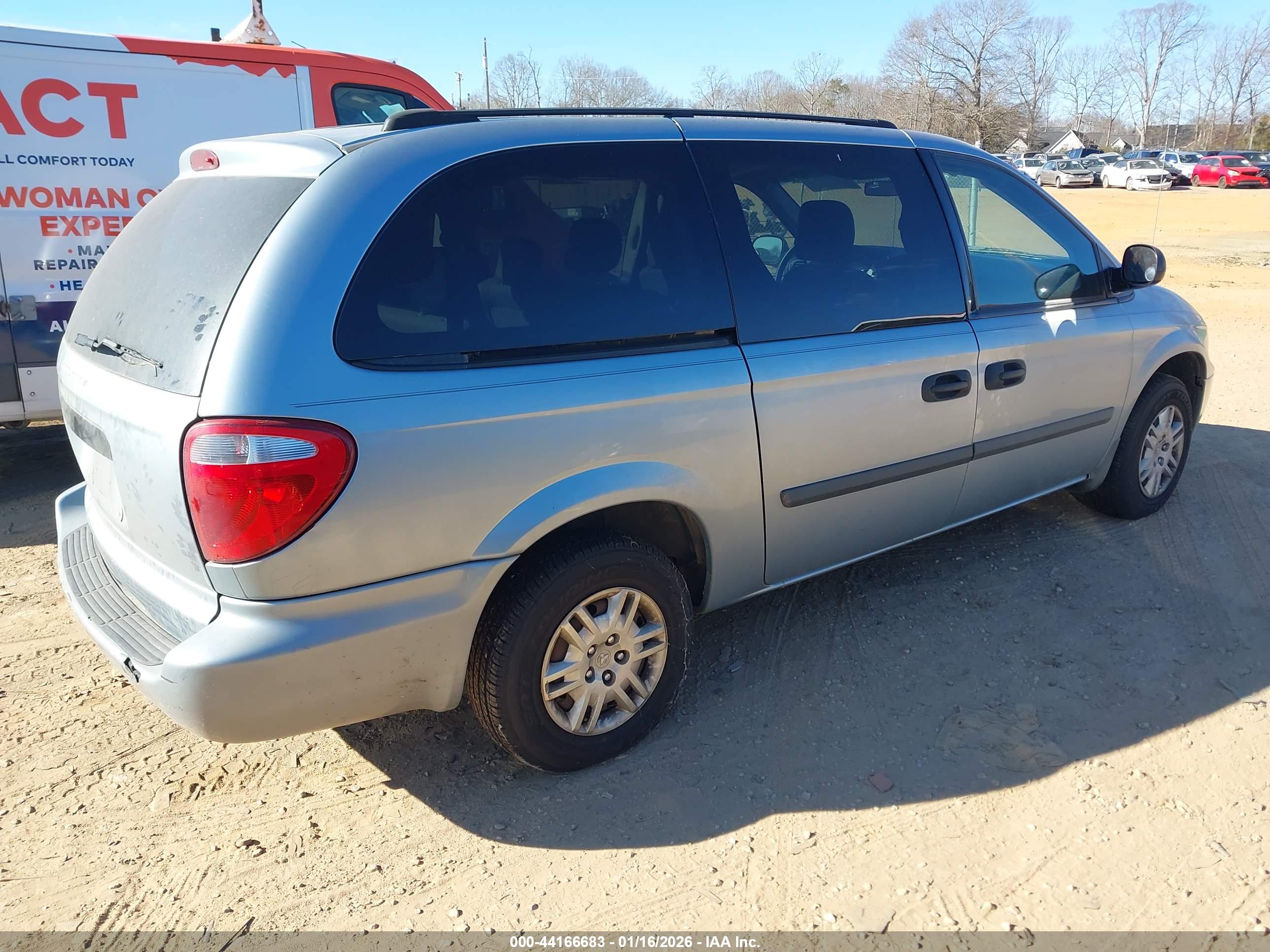 DODGE GRAND image 4
