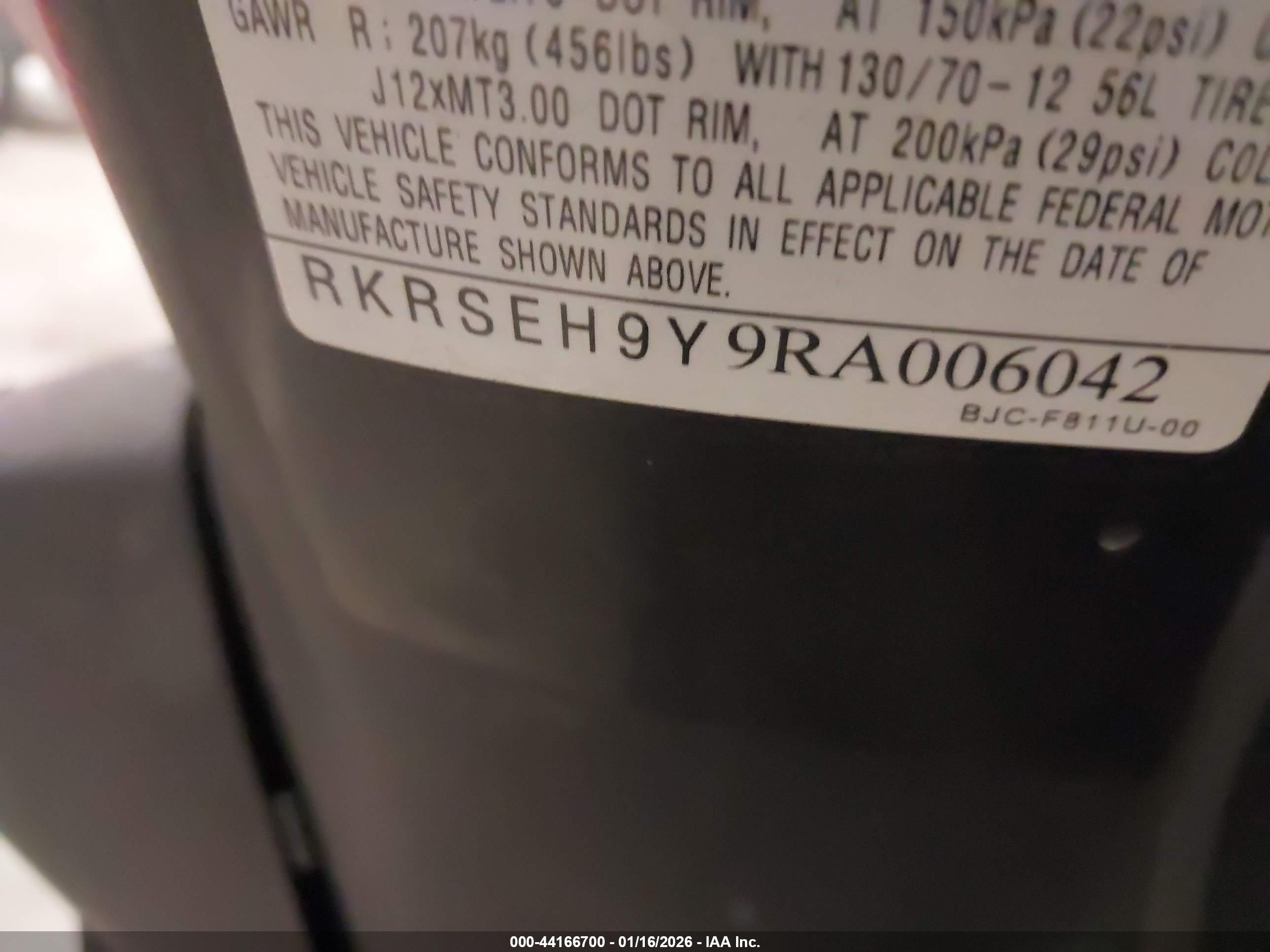 YAMAHA YW125 image 10