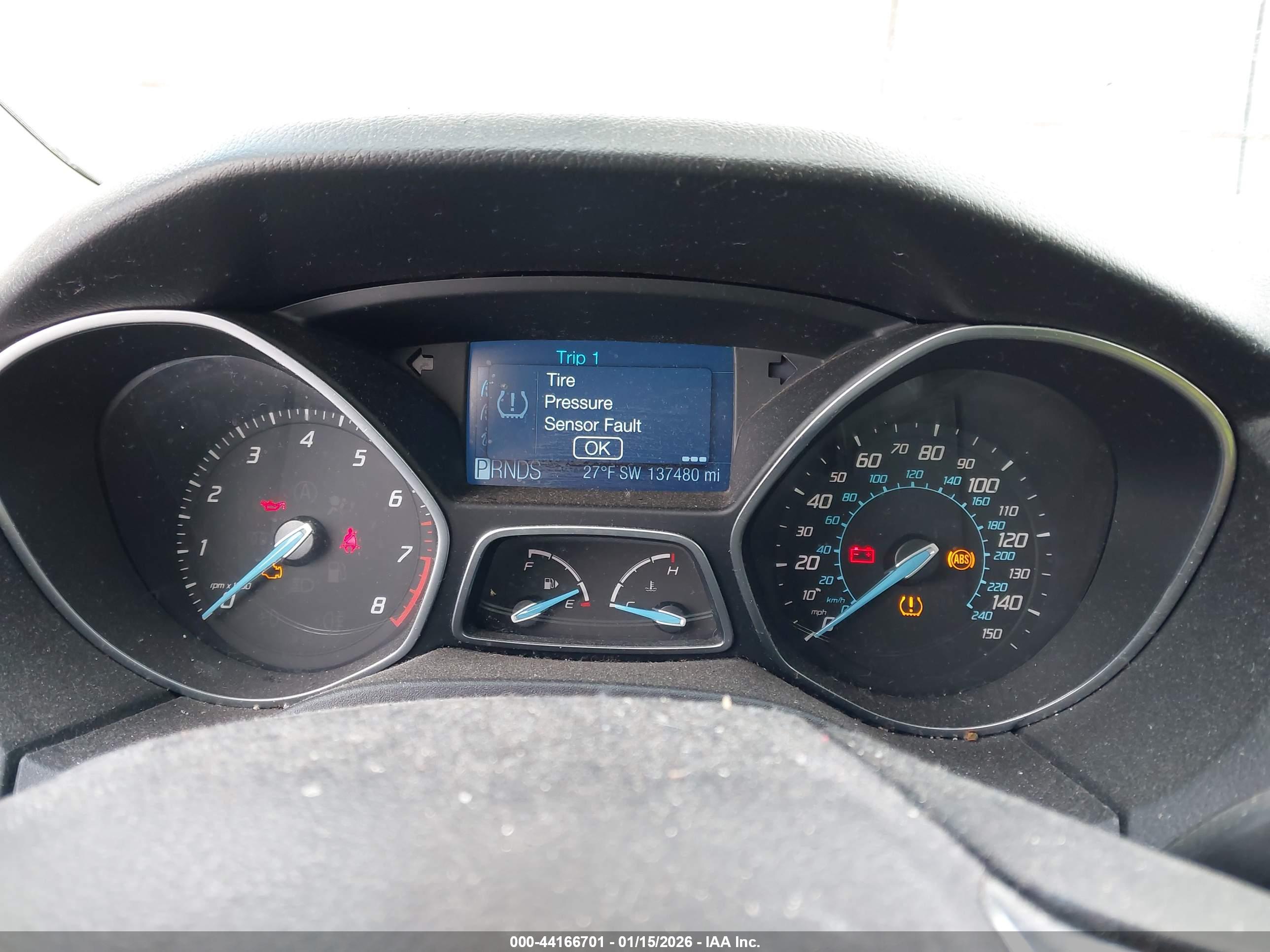 FORD FOCUS image 7