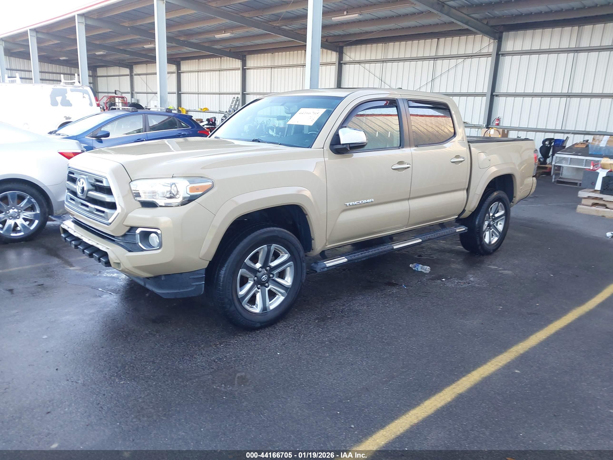 TOYOTA TACOMA image 2
