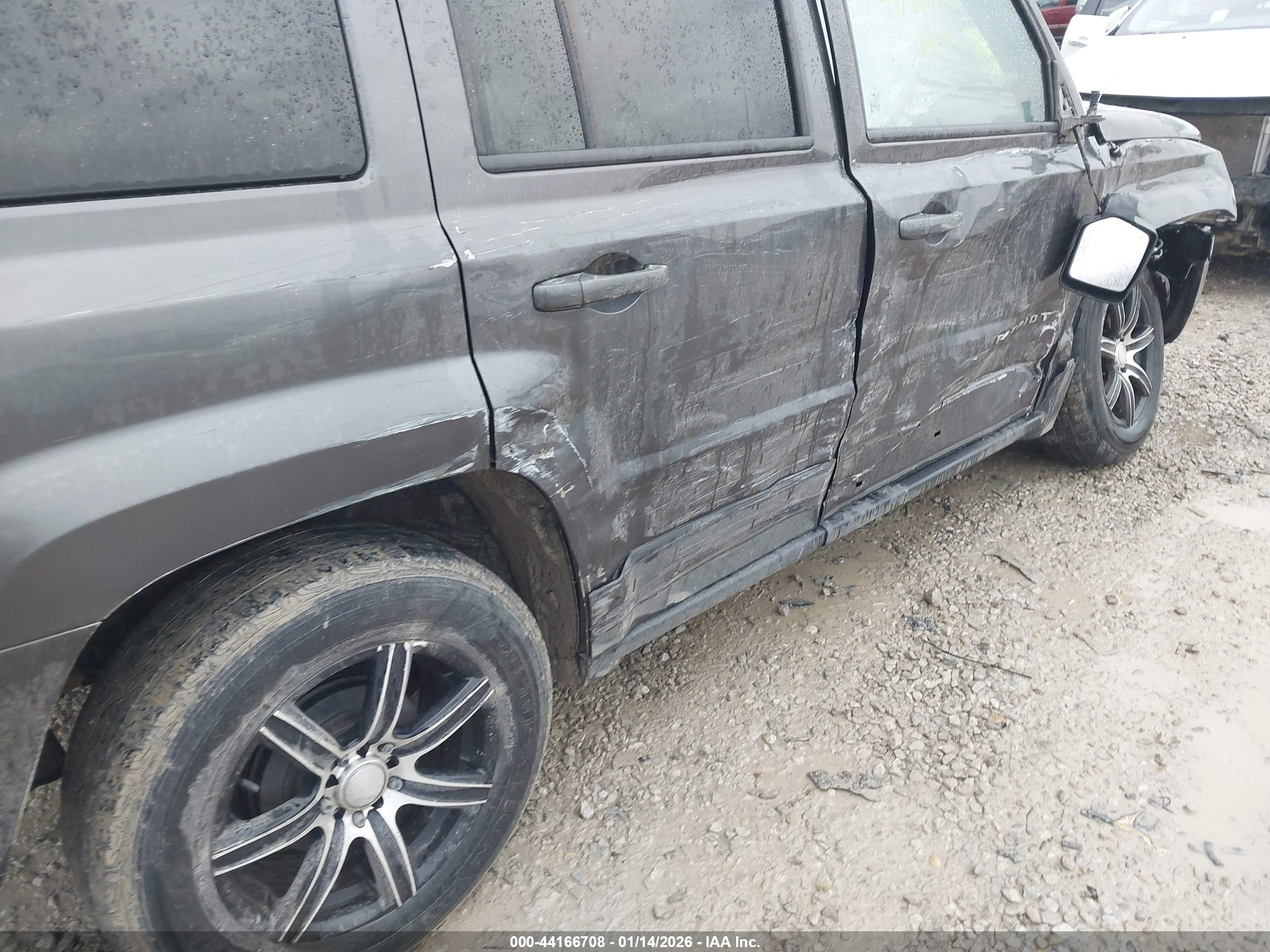 JEEP PATRIOT image 6