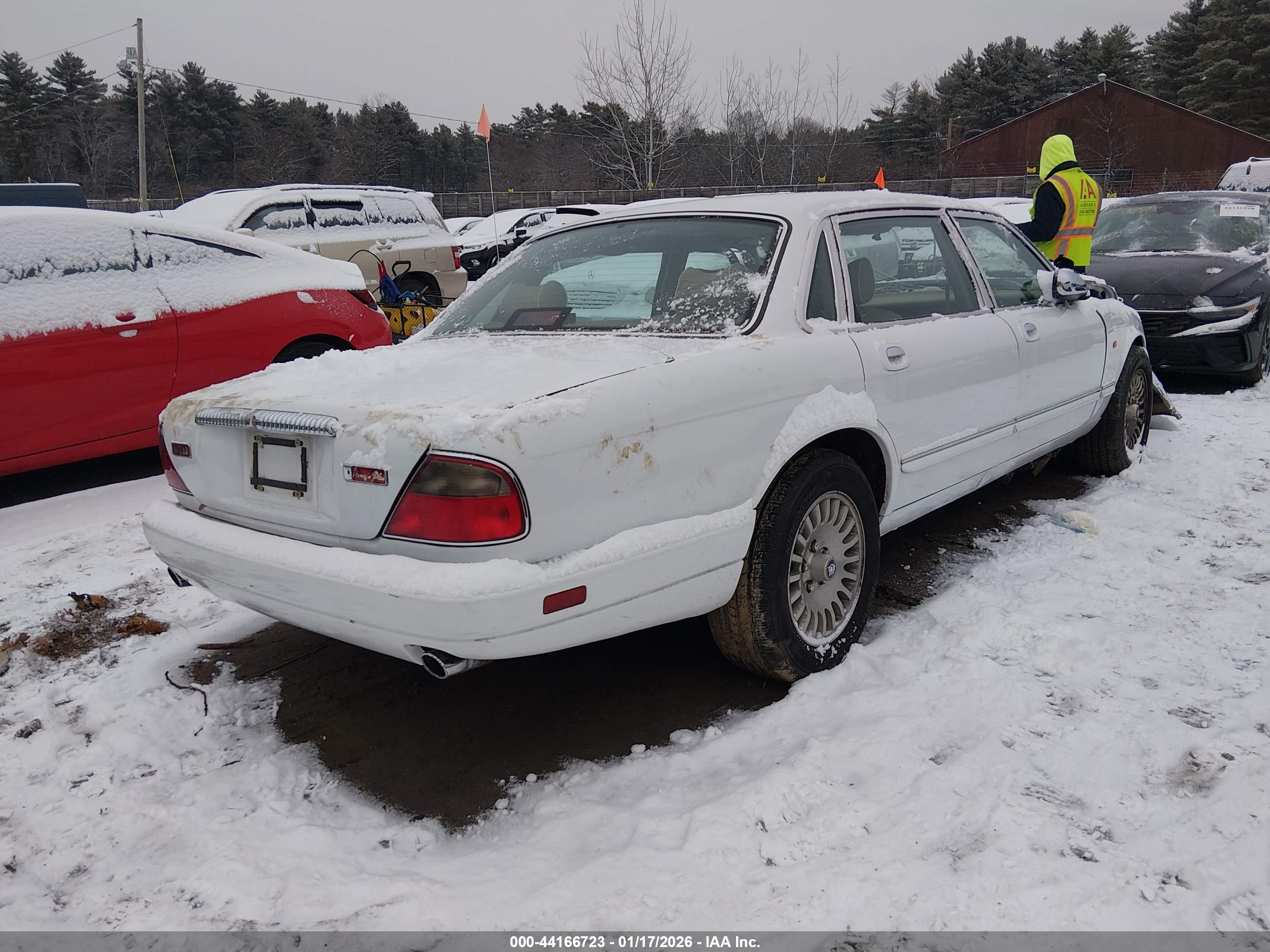 JAGUAR XJ6 image 4