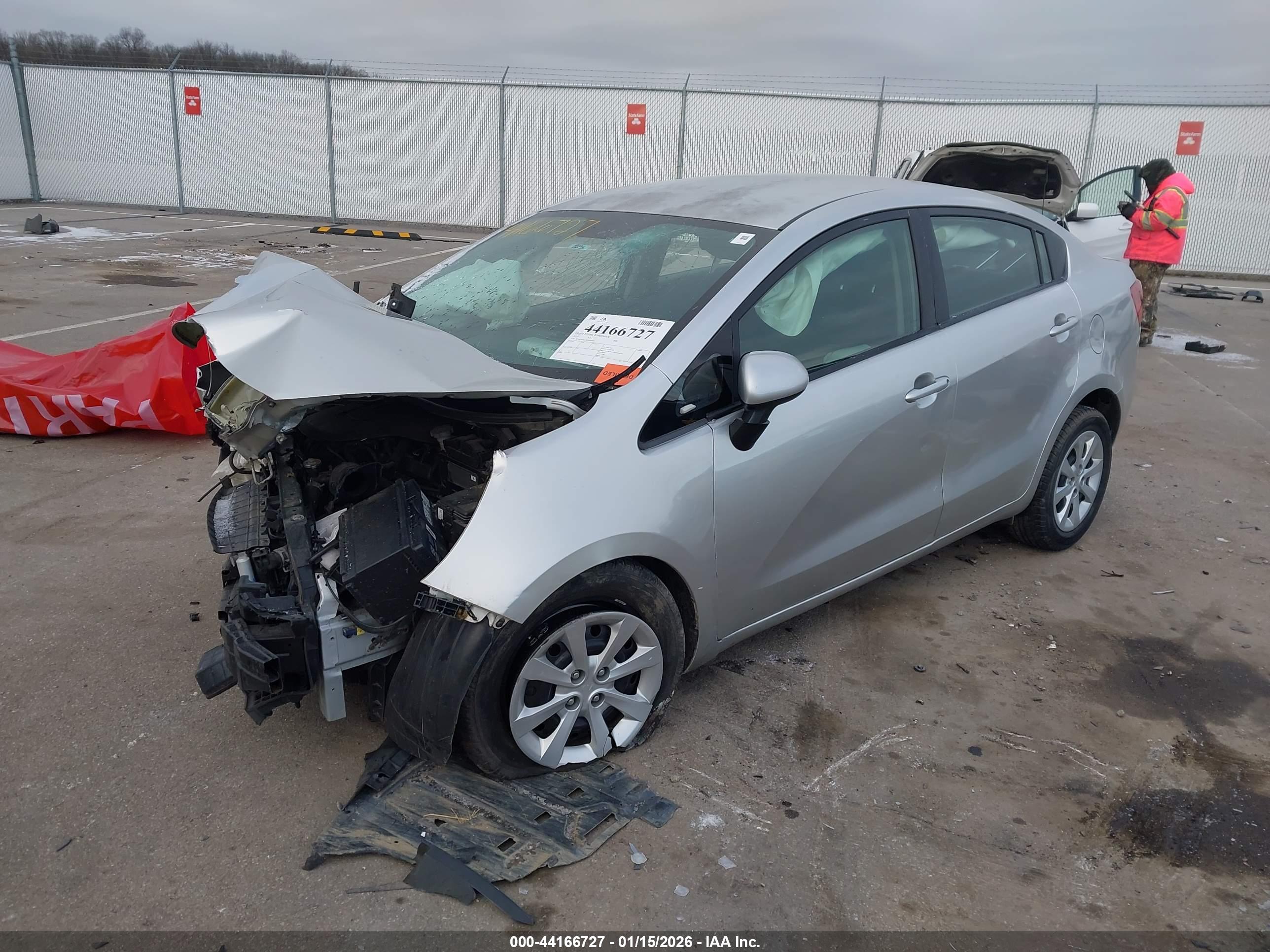 KIA RIO image 2