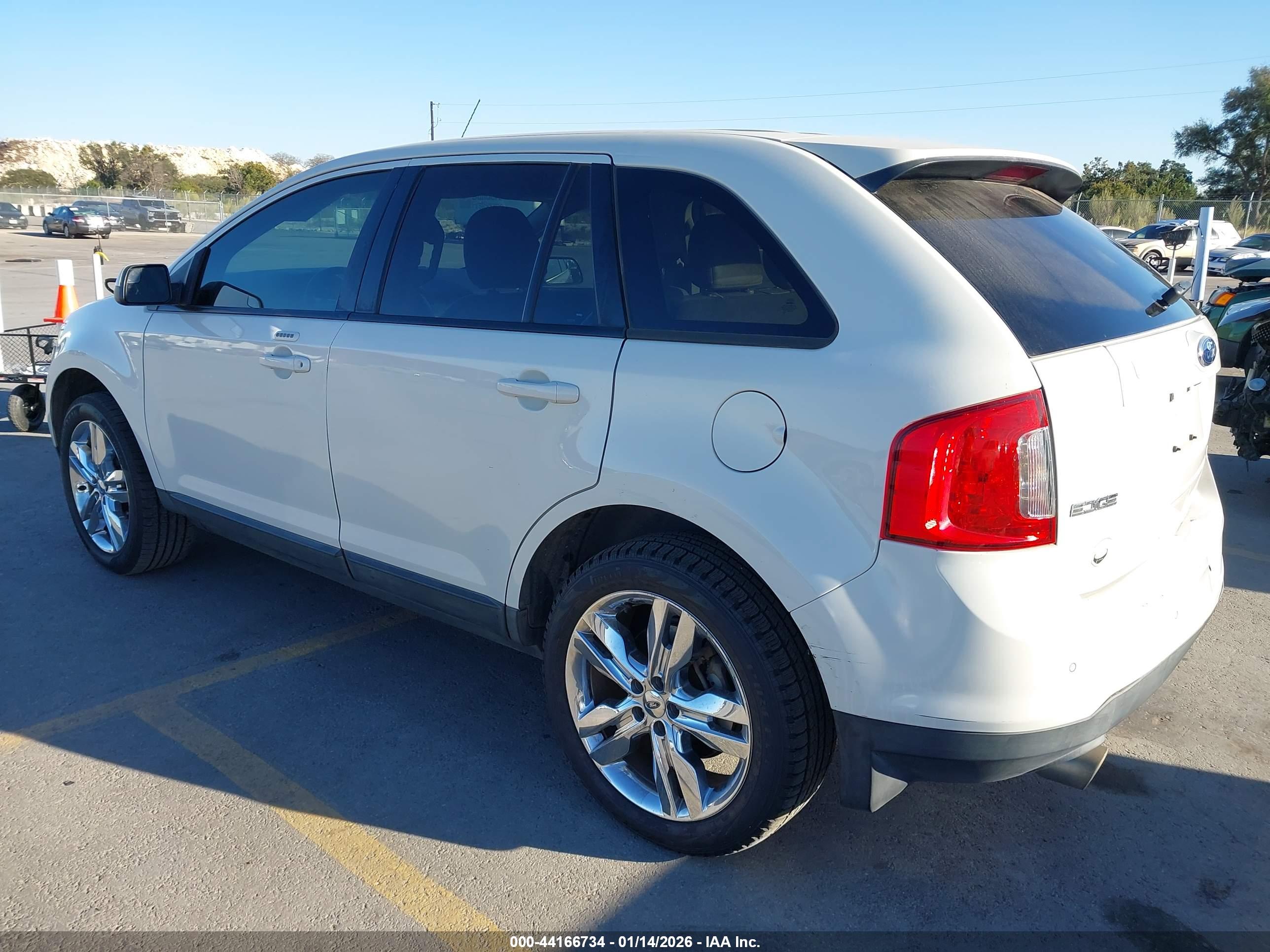 FORD EDGE image 3