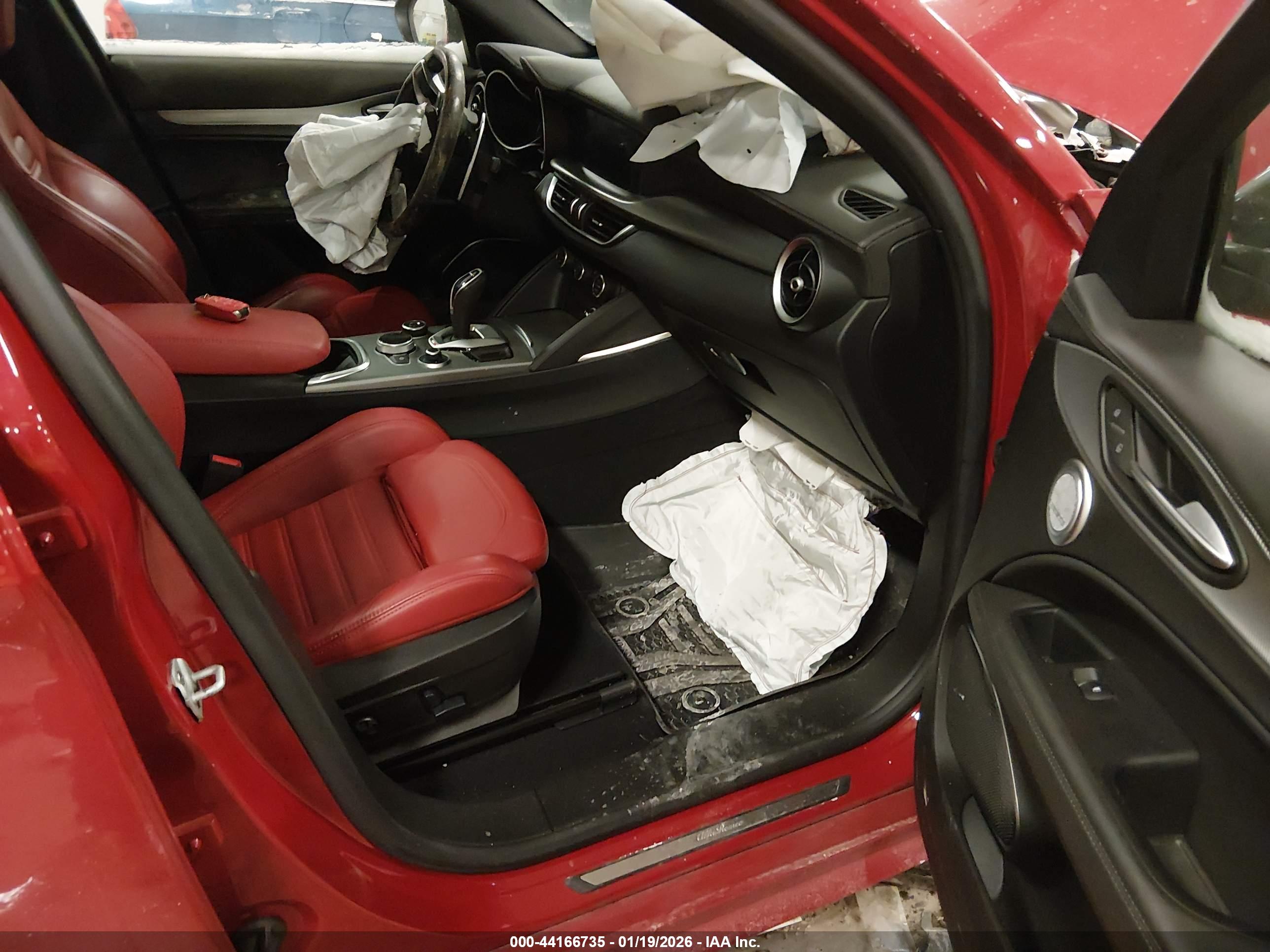 ALFA ROMEO image 5