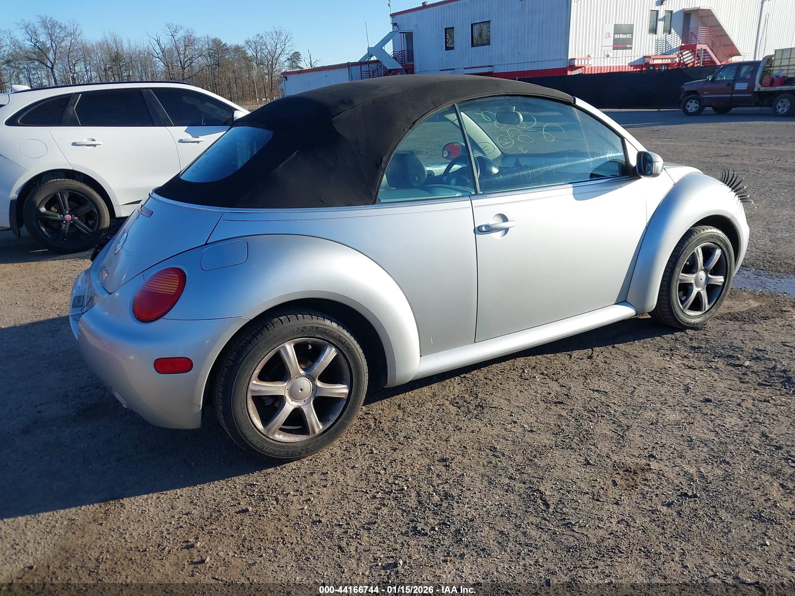 VOLKSWAGEN NEW image 4