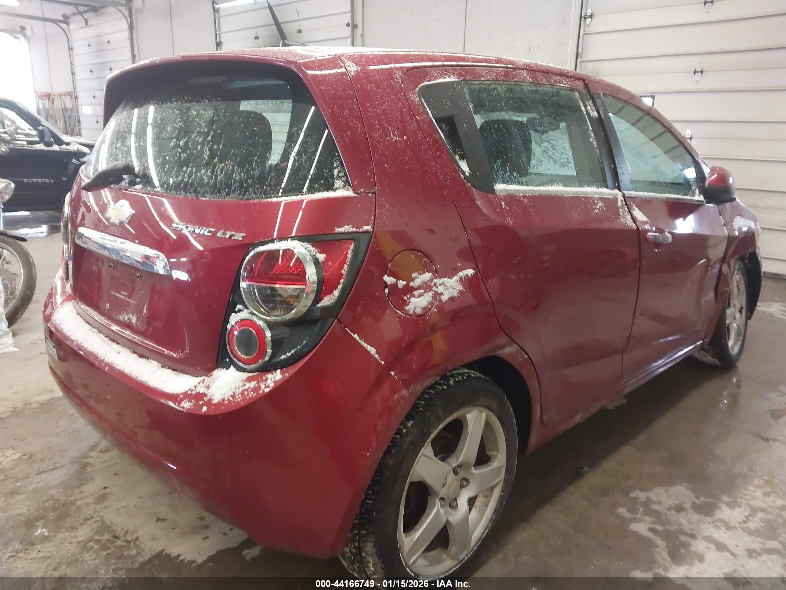 CHEVROLET SONIC image 4
