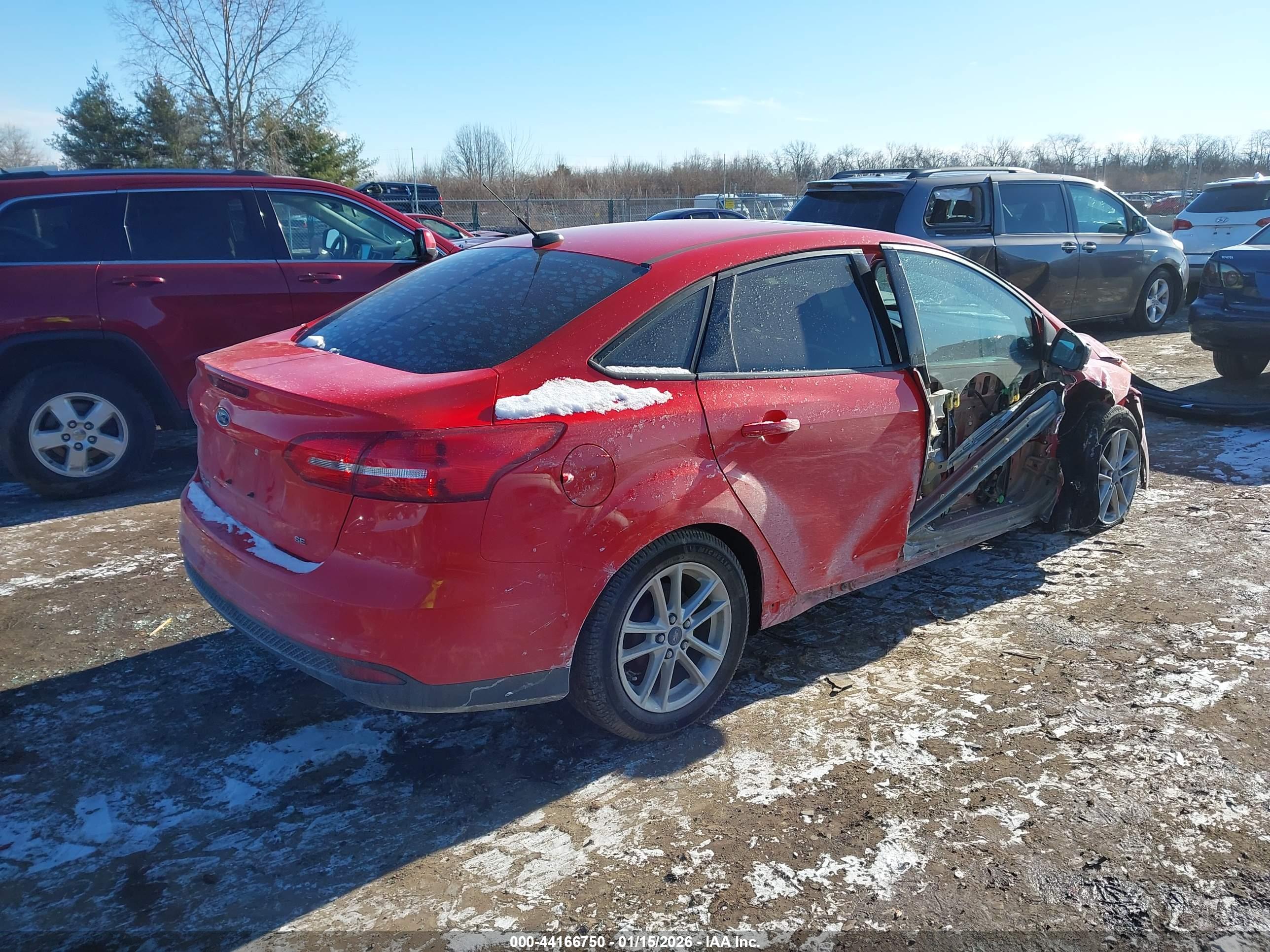 FORD FOCUS image 4