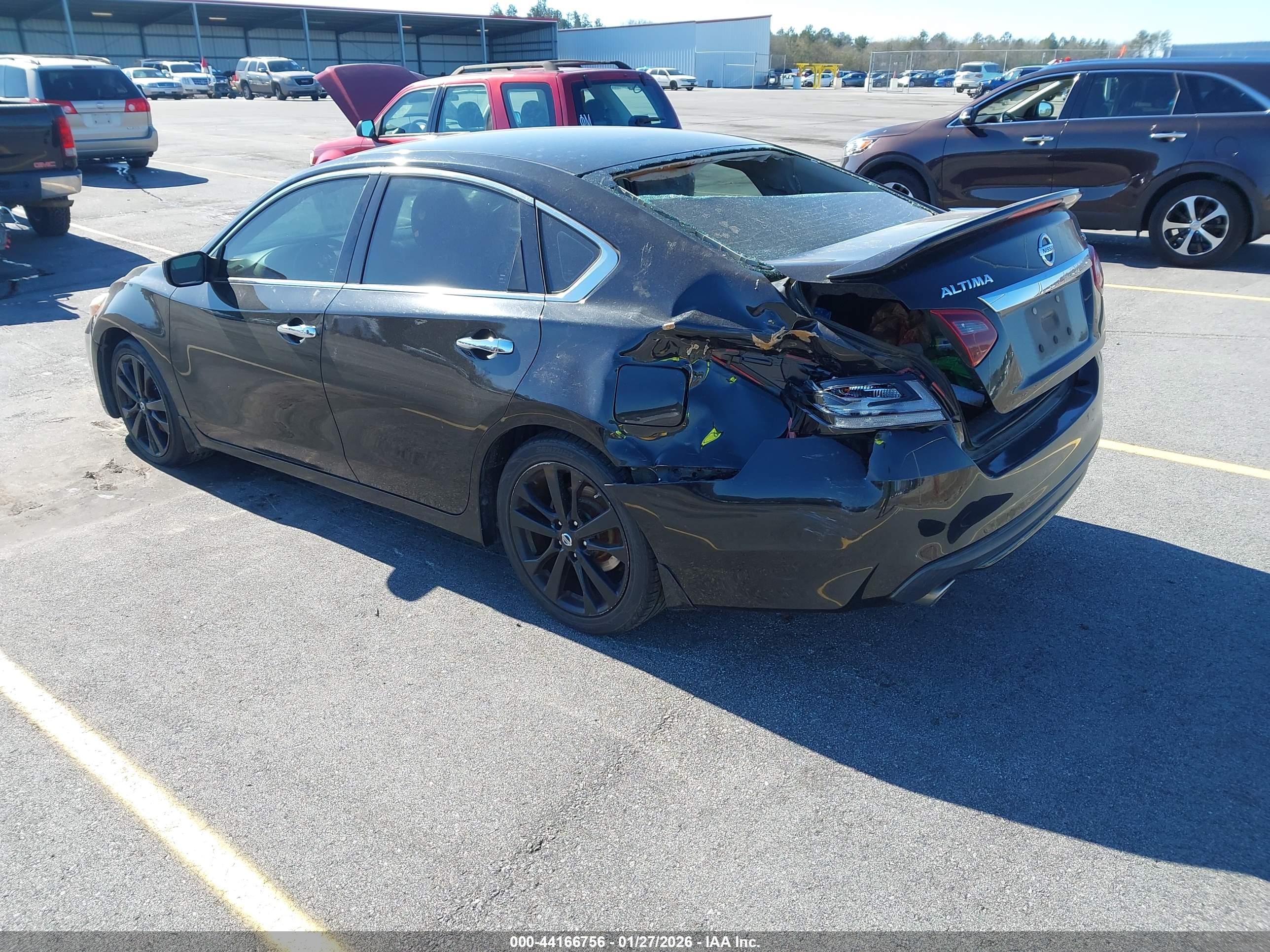 NISSAN ALTIMA image 3