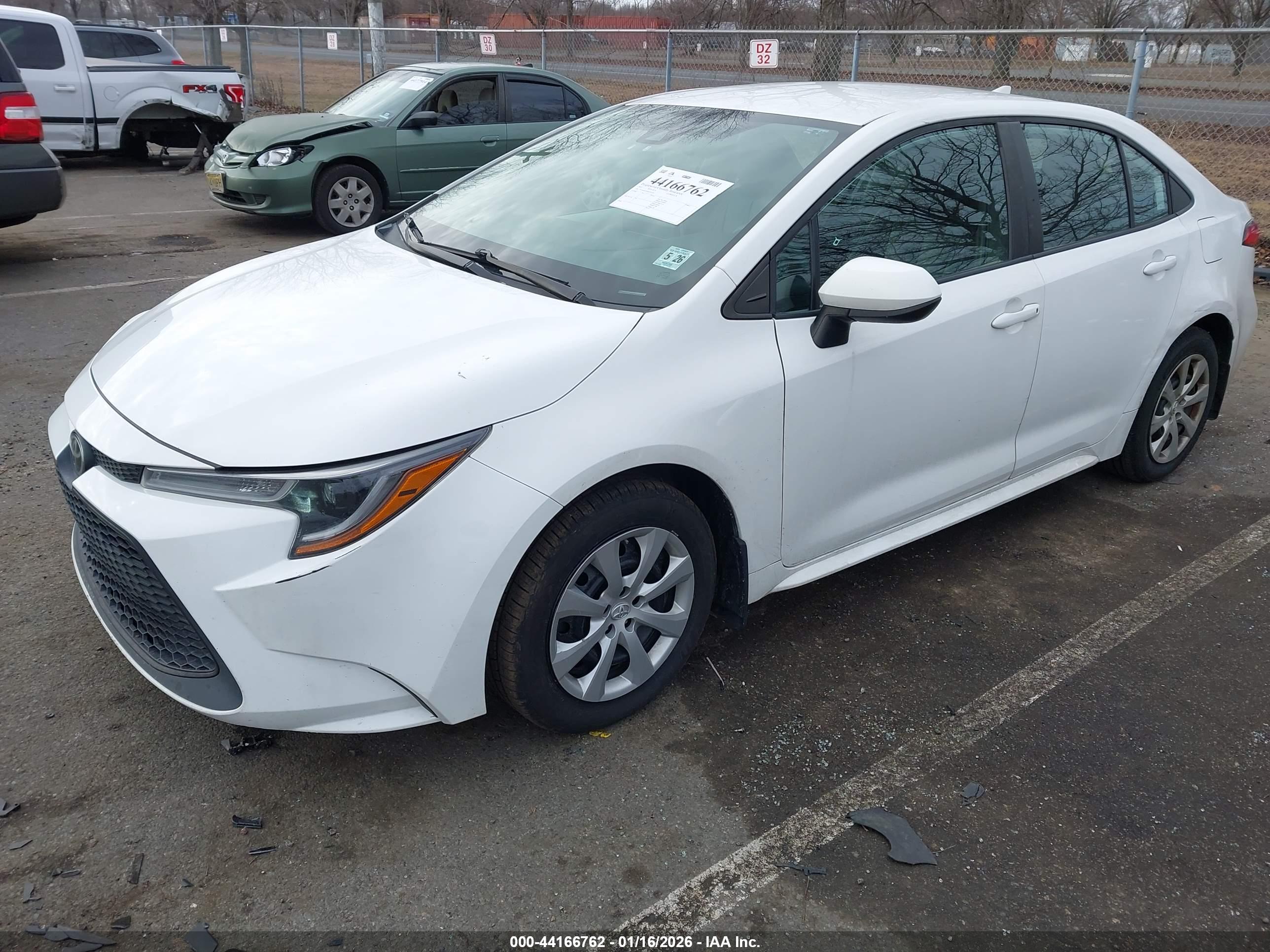 TOYOTA COROLLA image 2