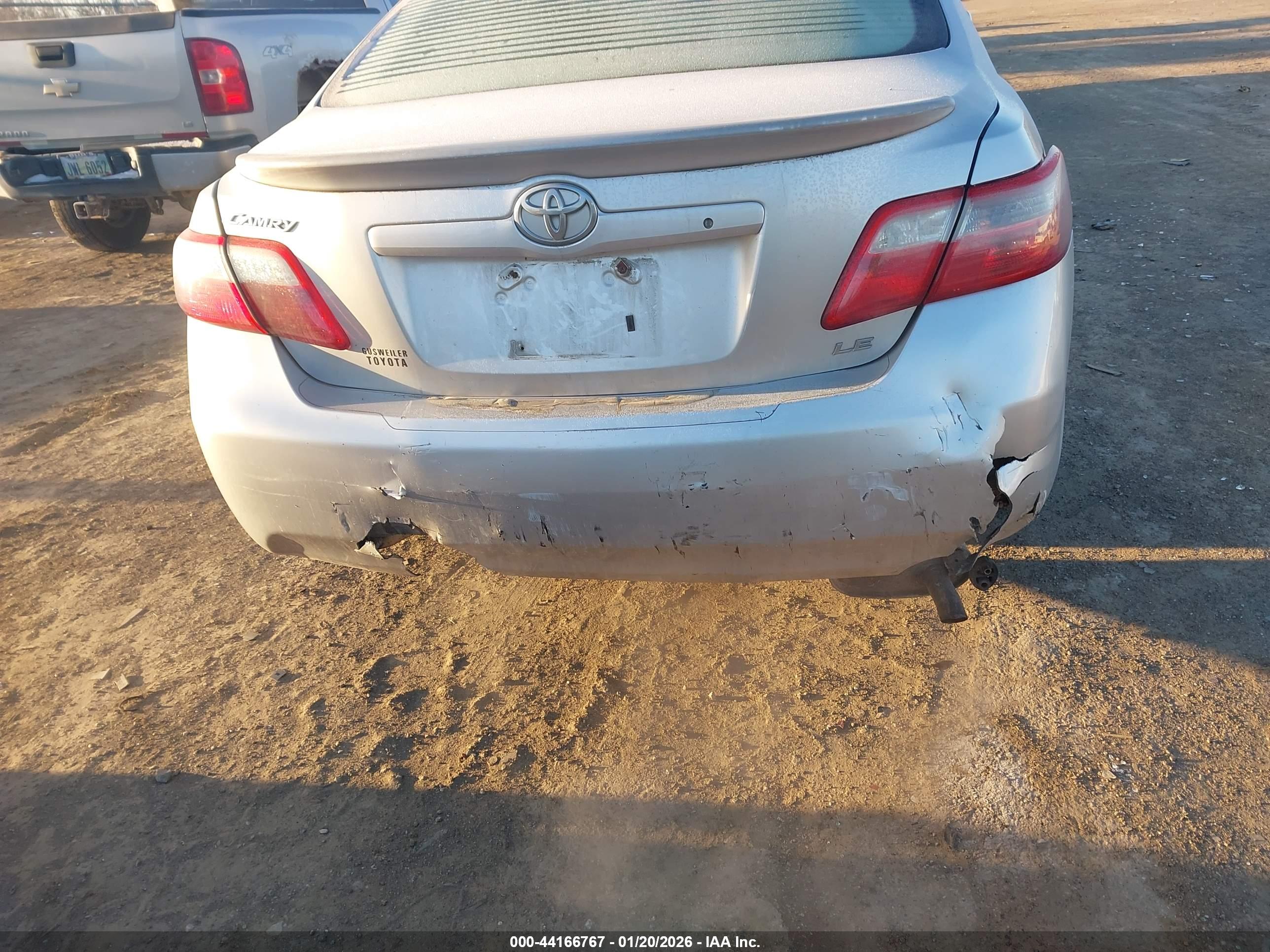 TOYOTA CAMRY image 6