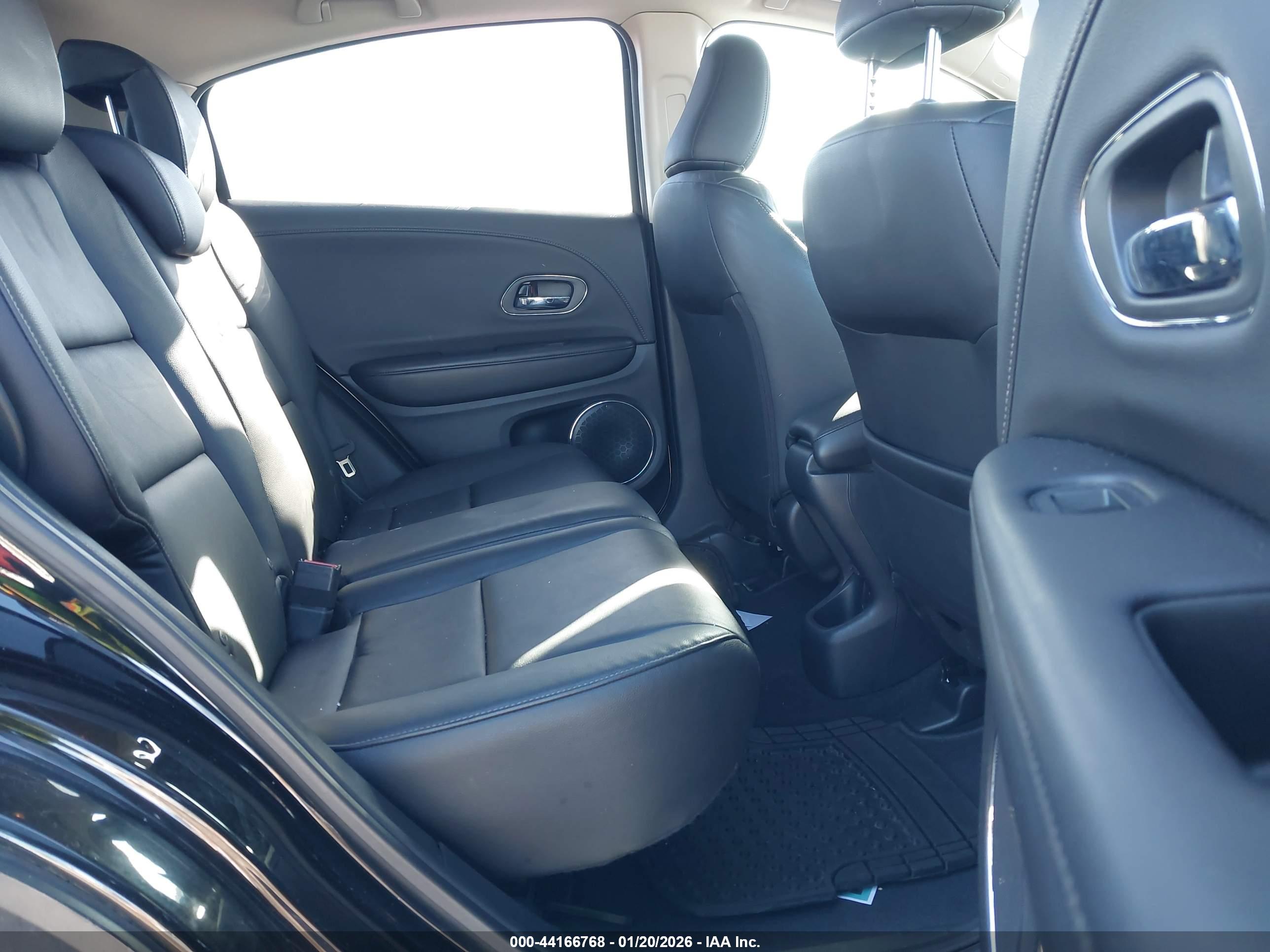 HONDA HR-V image 8