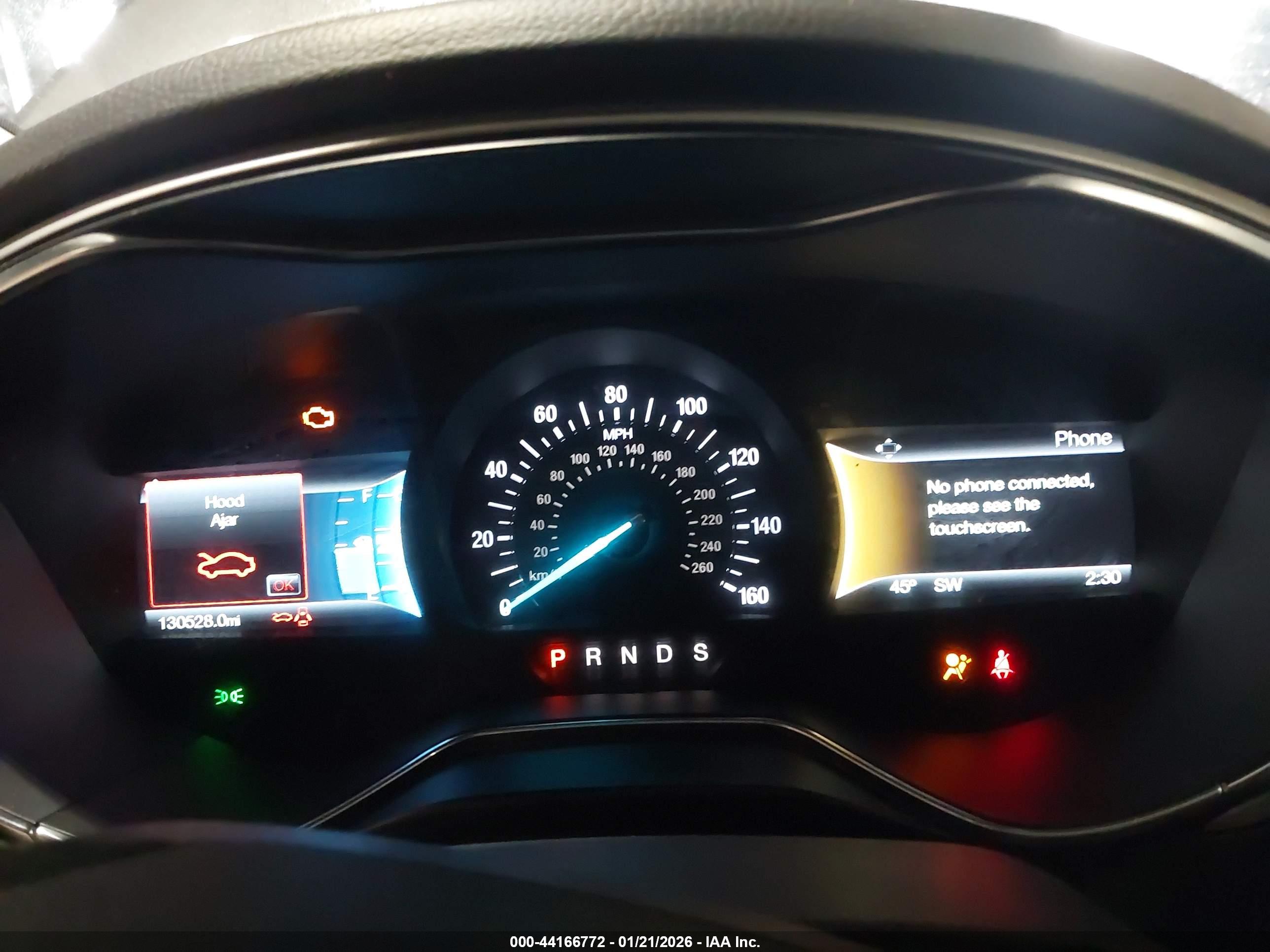 FORD FUSION image 7