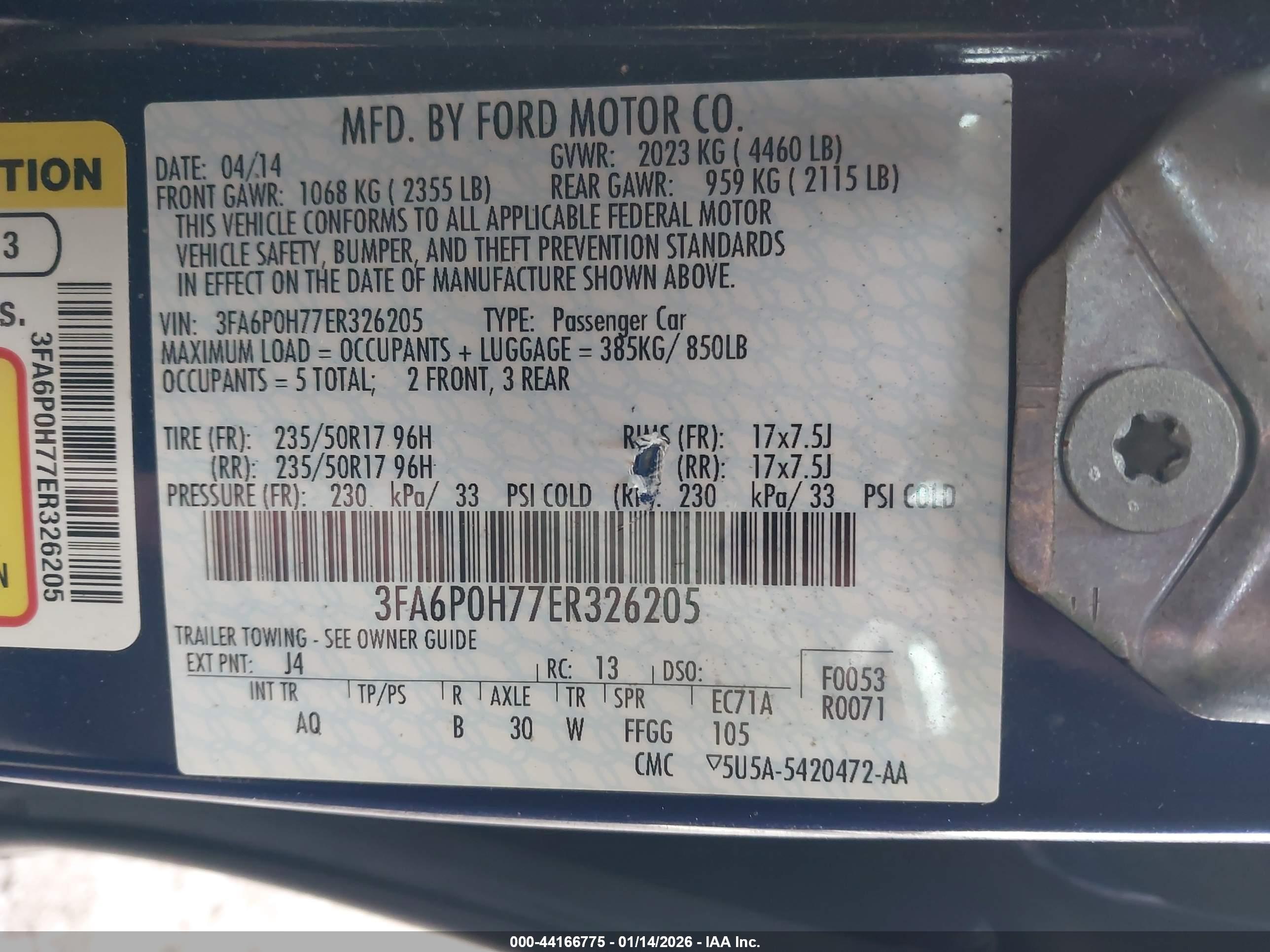 FORD FUSION image 9