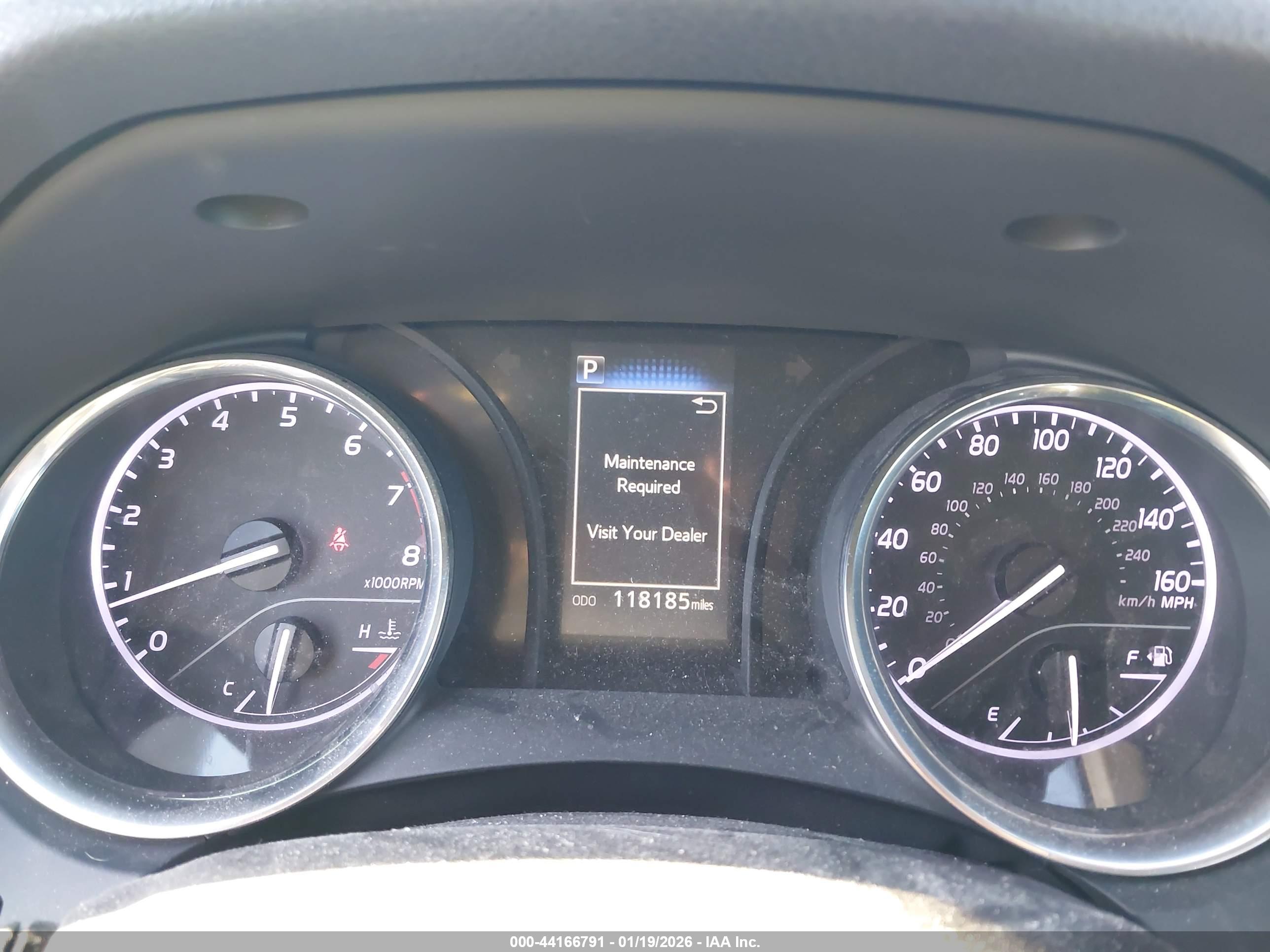 TOYOTA CAMRY image 7