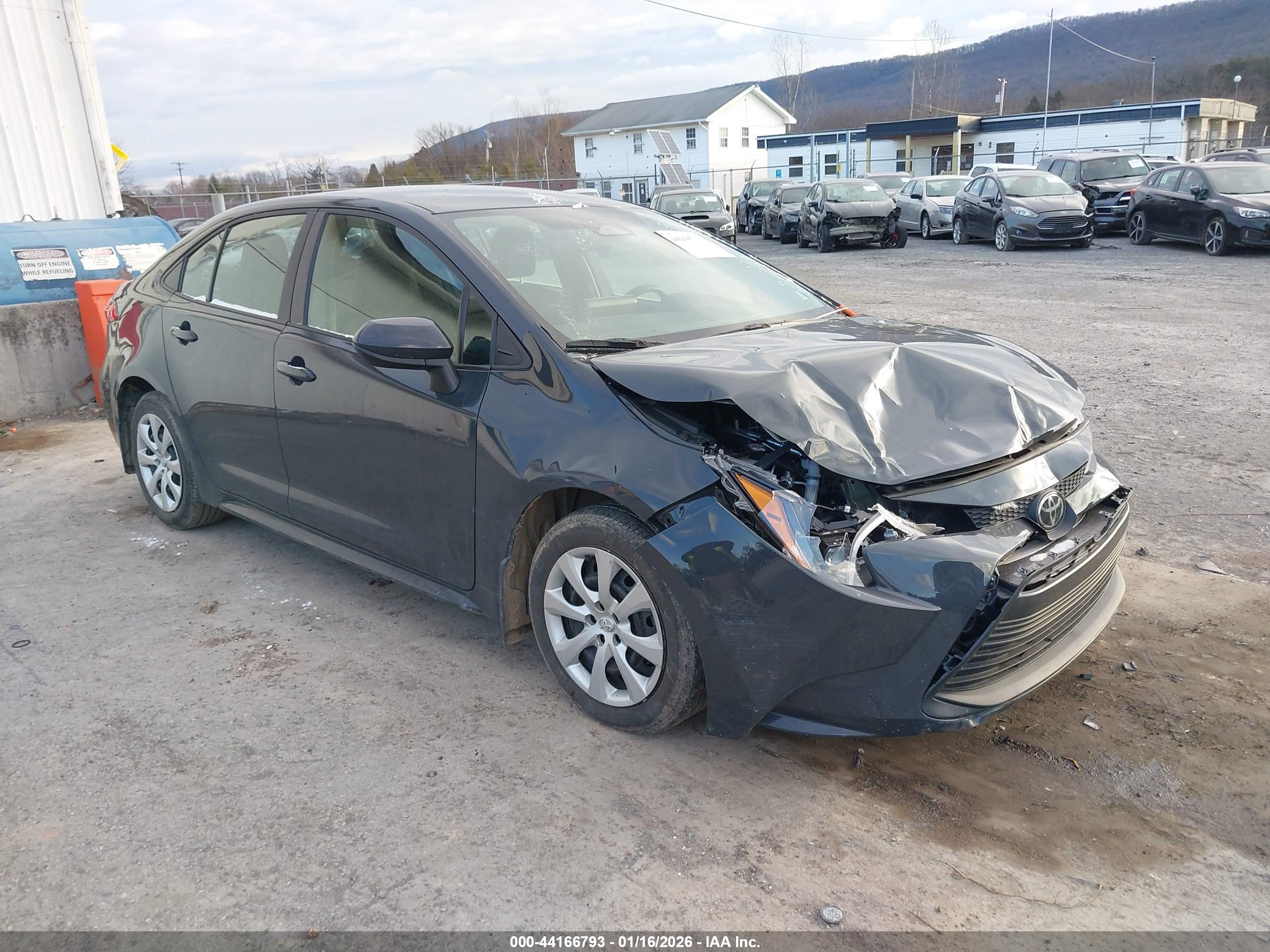 TOYOTA COROLLA image 6