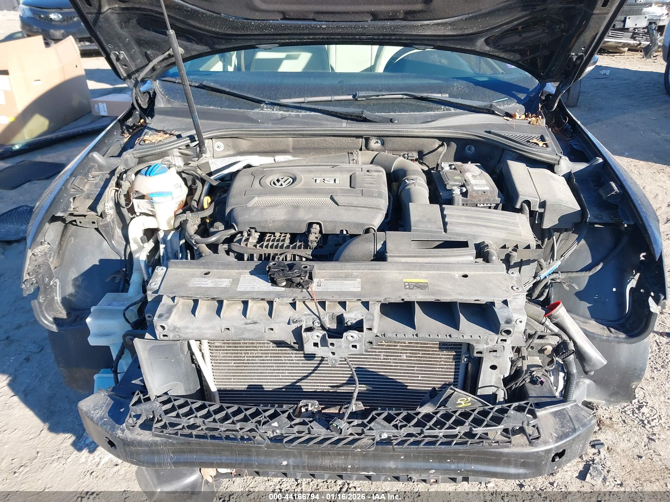 VOLKSWAGEN PASSAT image 10