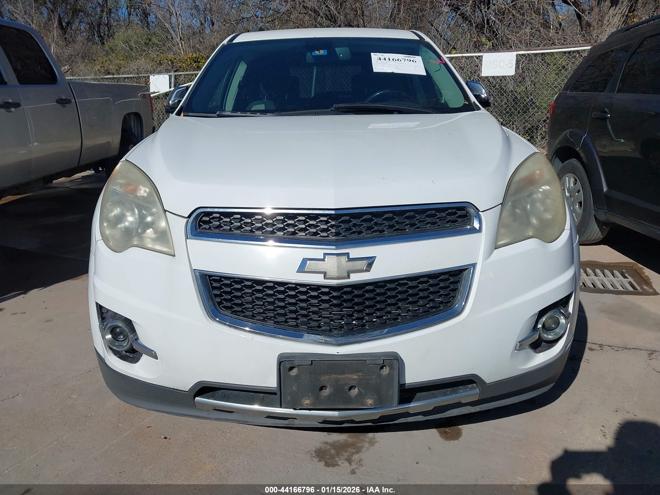 CHEVROLET EQUINOX image 6
