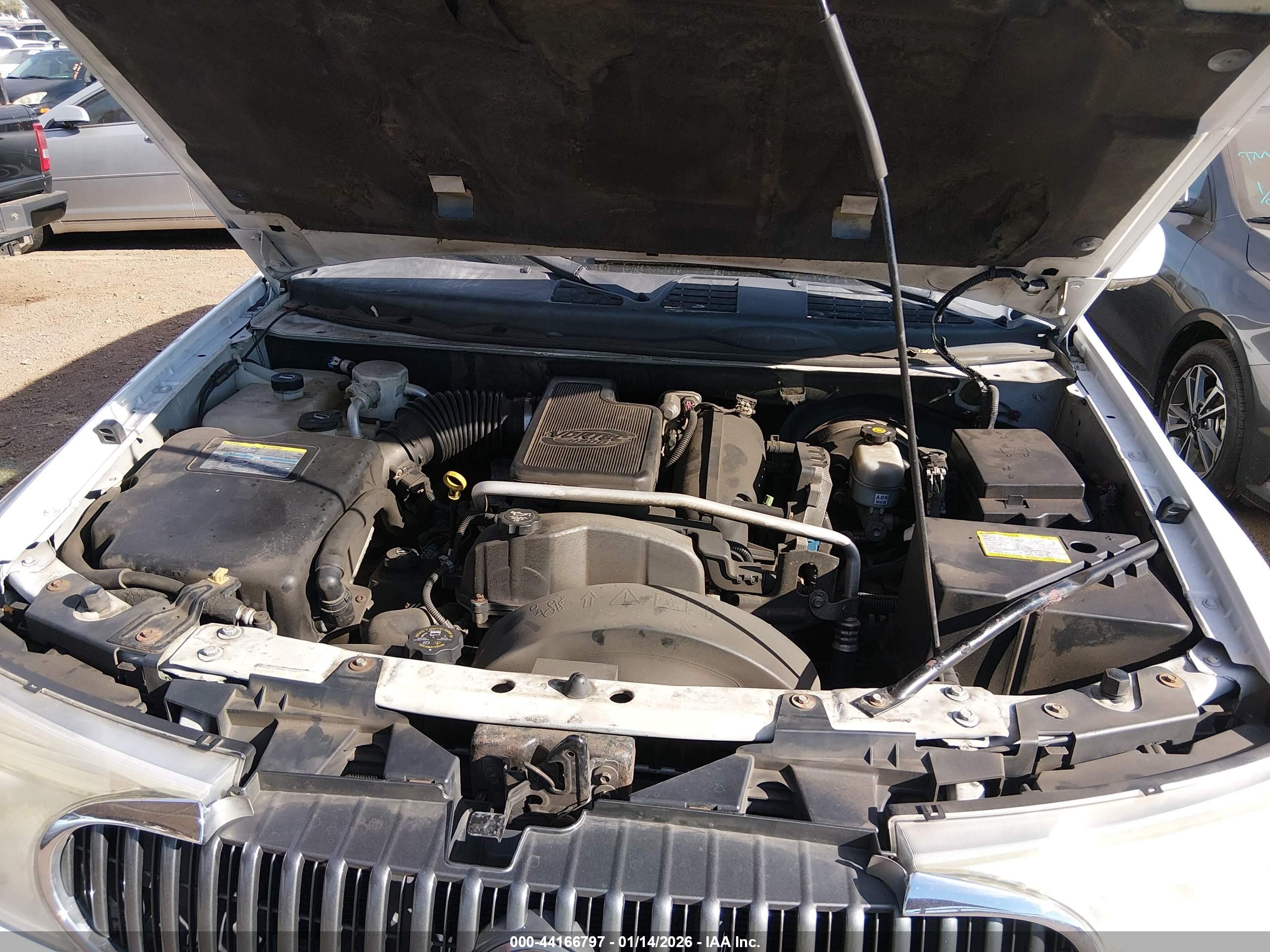 BUICK RAINIER image 10
