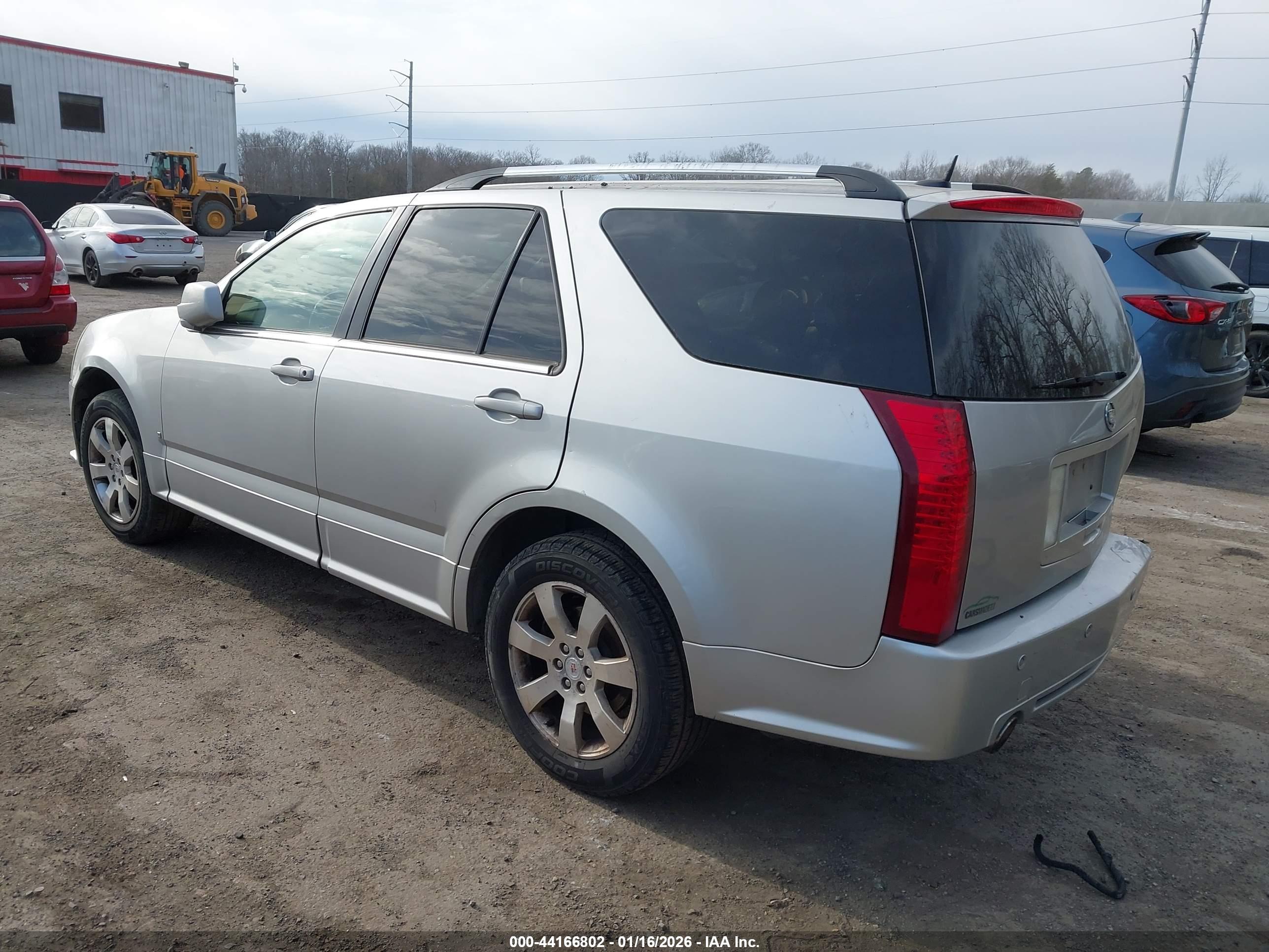 CADILLAC SRX image 3